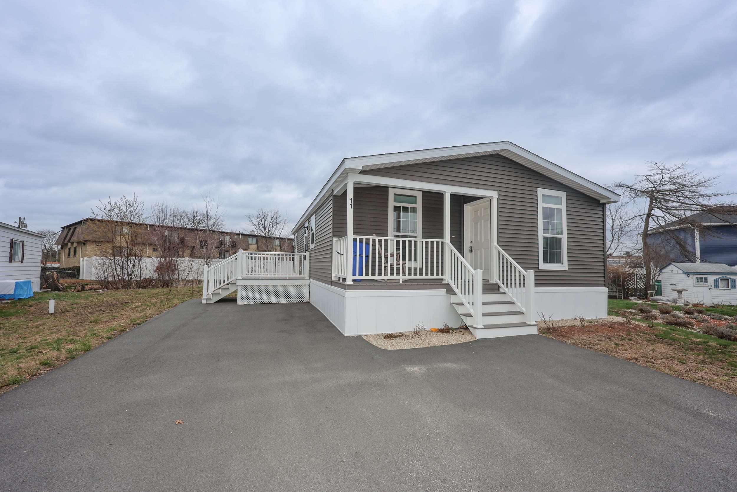 11 Hagop Road Property Photo 1