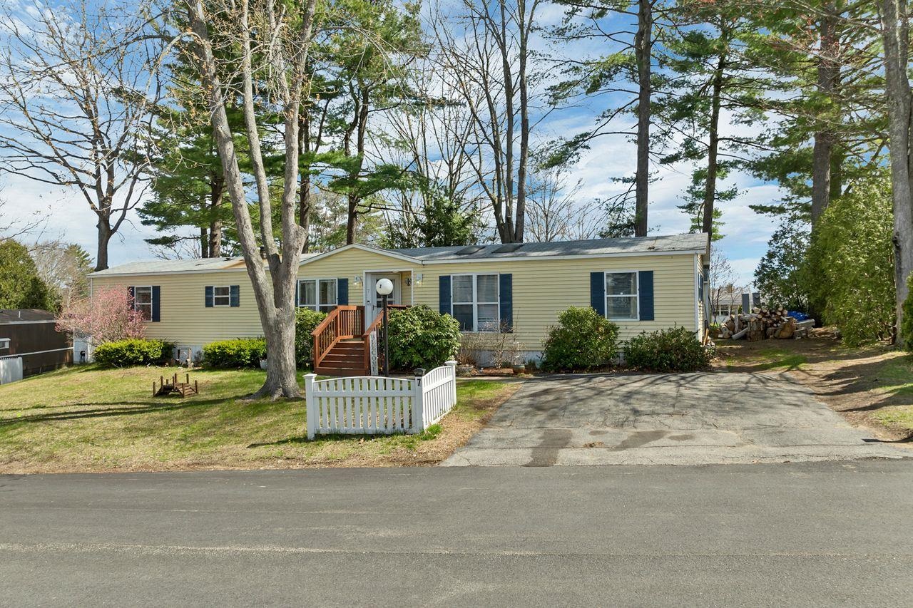 7 N Dewberry Lane Property Photo 1