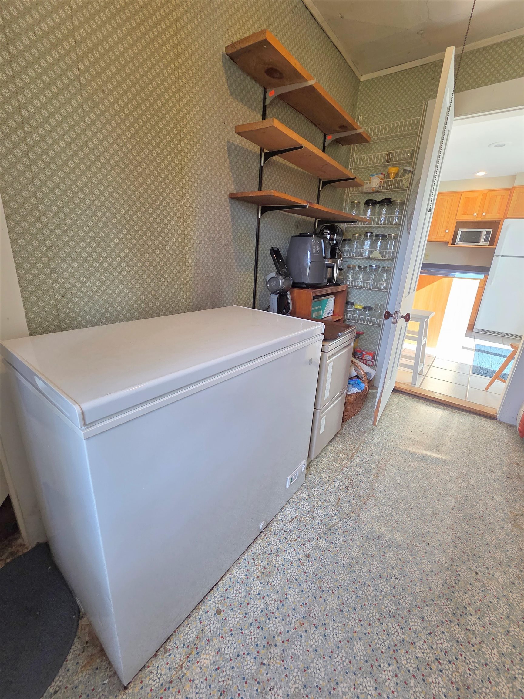 717 Remick Road Property Photo 12