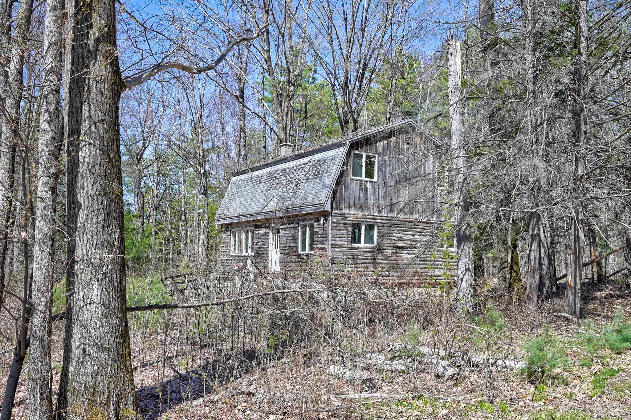 274 Thompson Road Property Photo 4