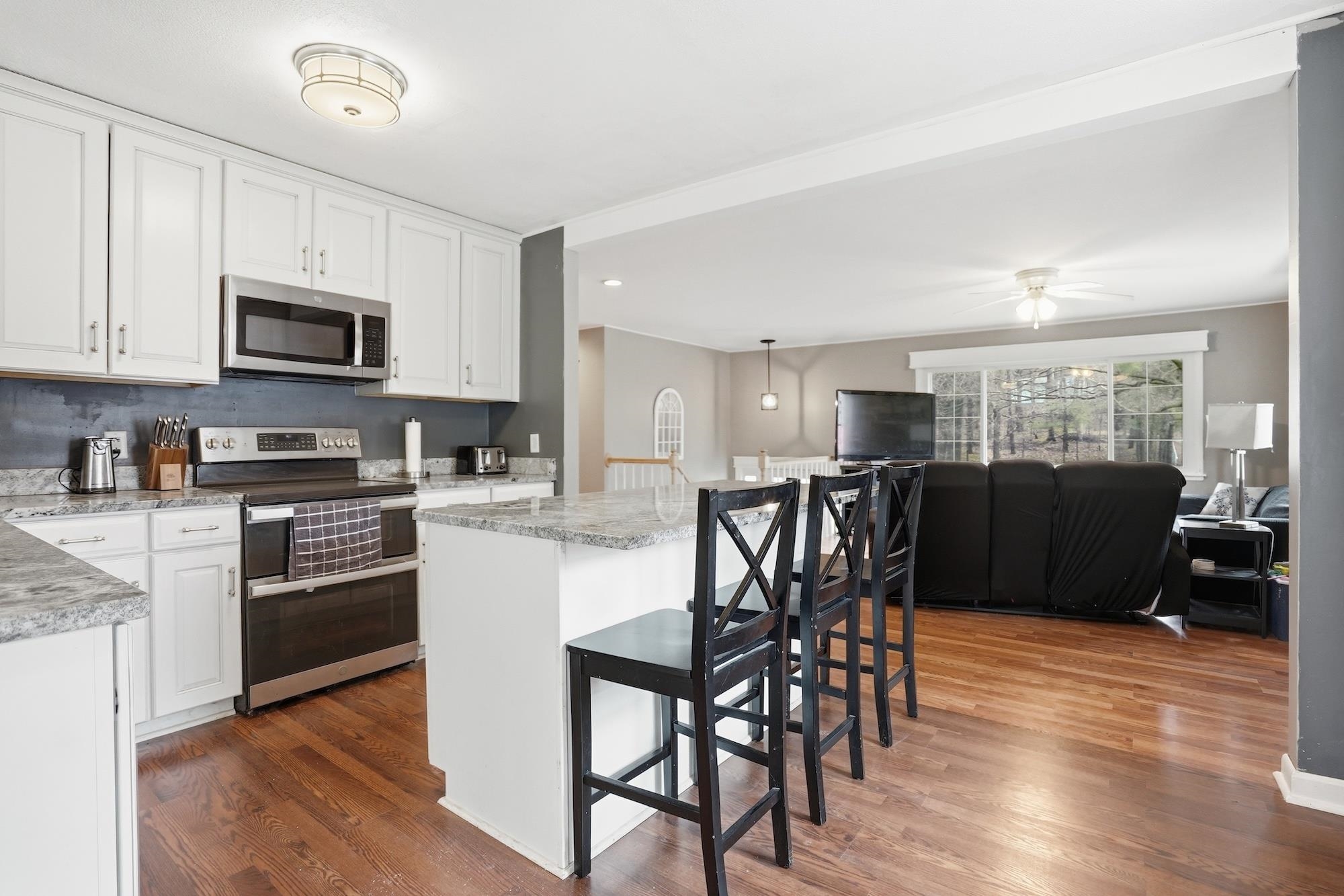 32 Gentes Road Property Photo 10