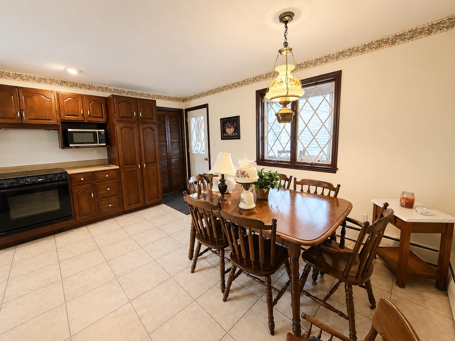 9 Mcfarland Street Property Photo 6