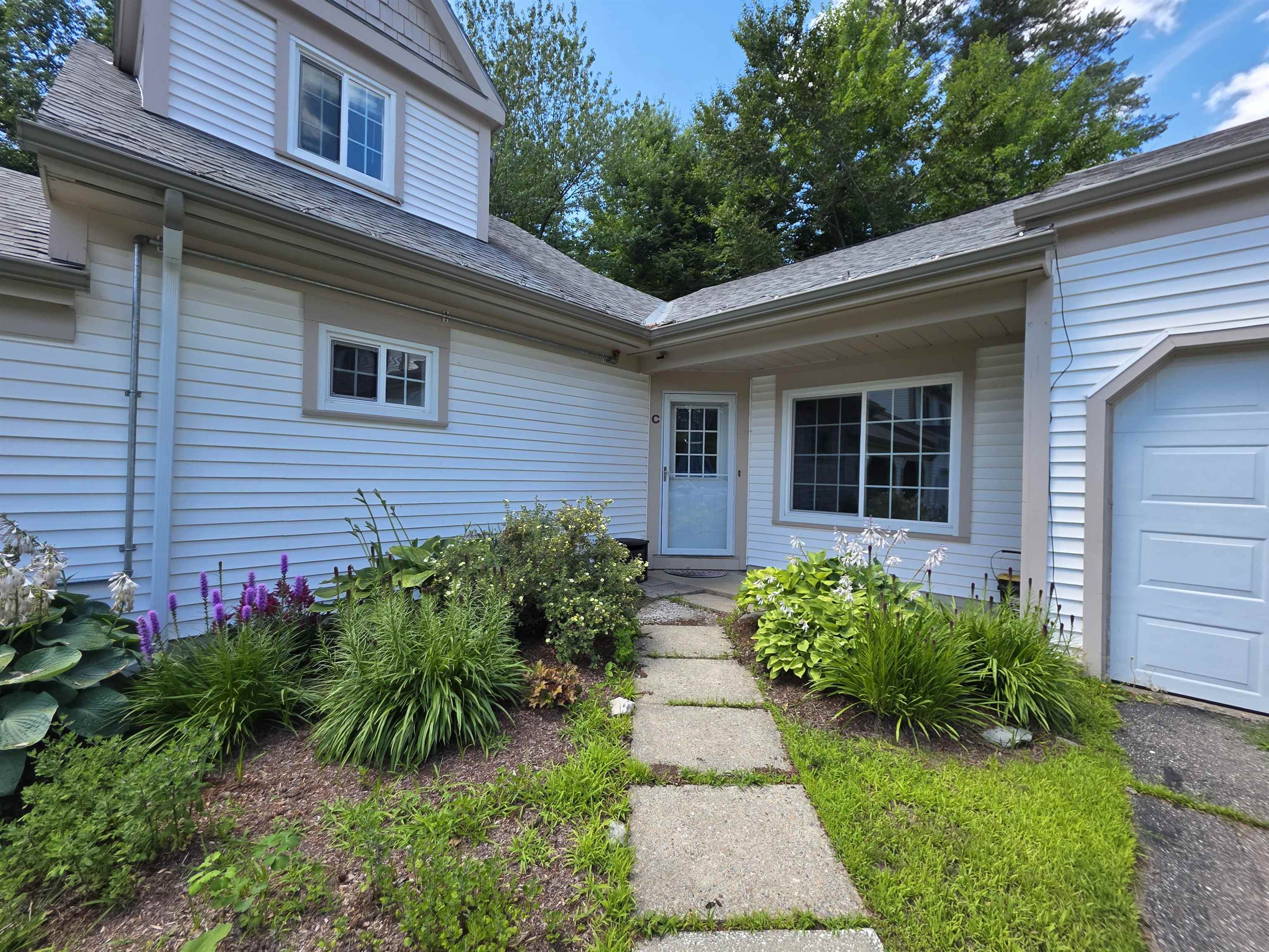 48c Starbird Road Property Photo 1