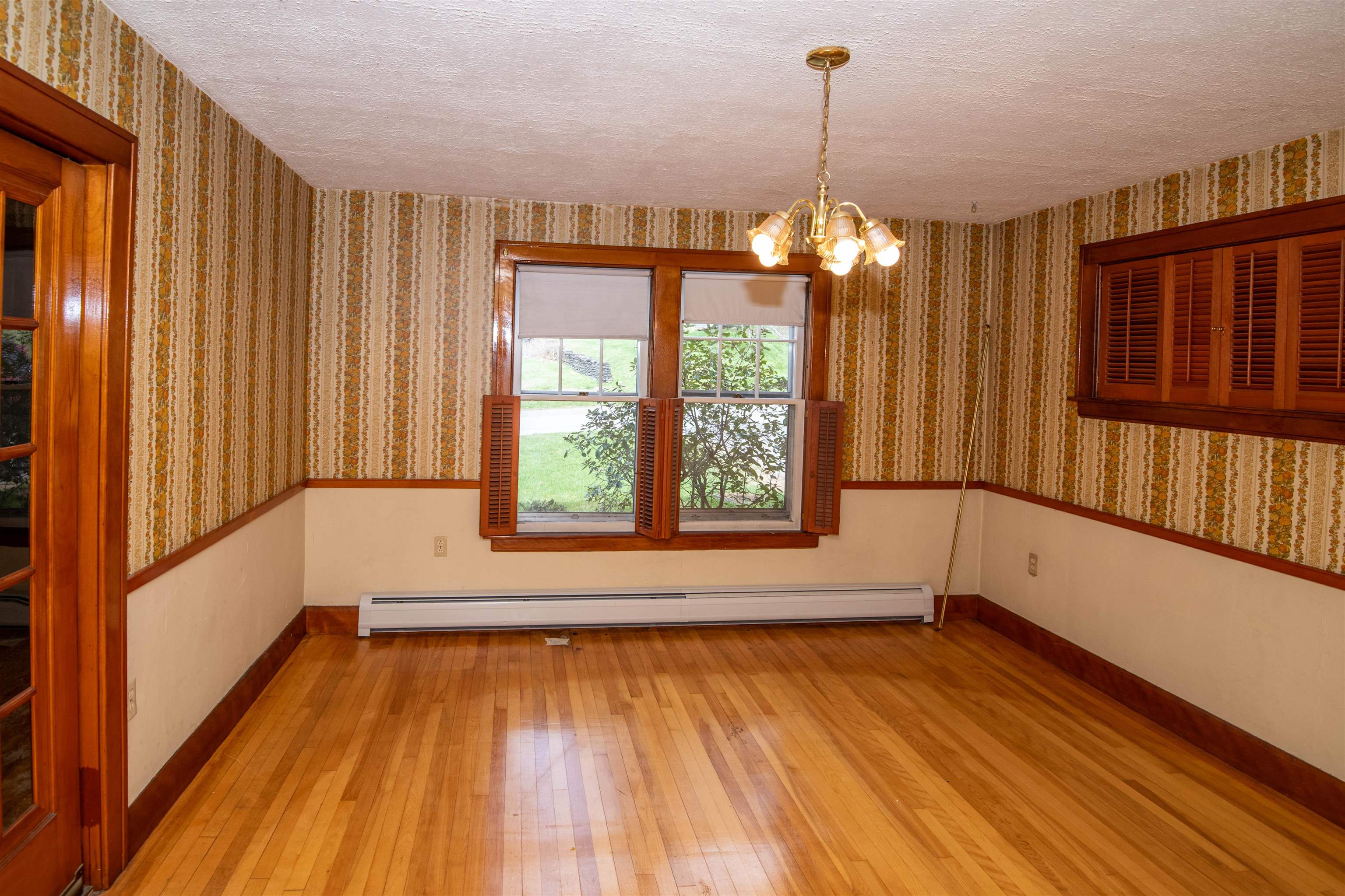 341 Tremont Street Property Photo 13