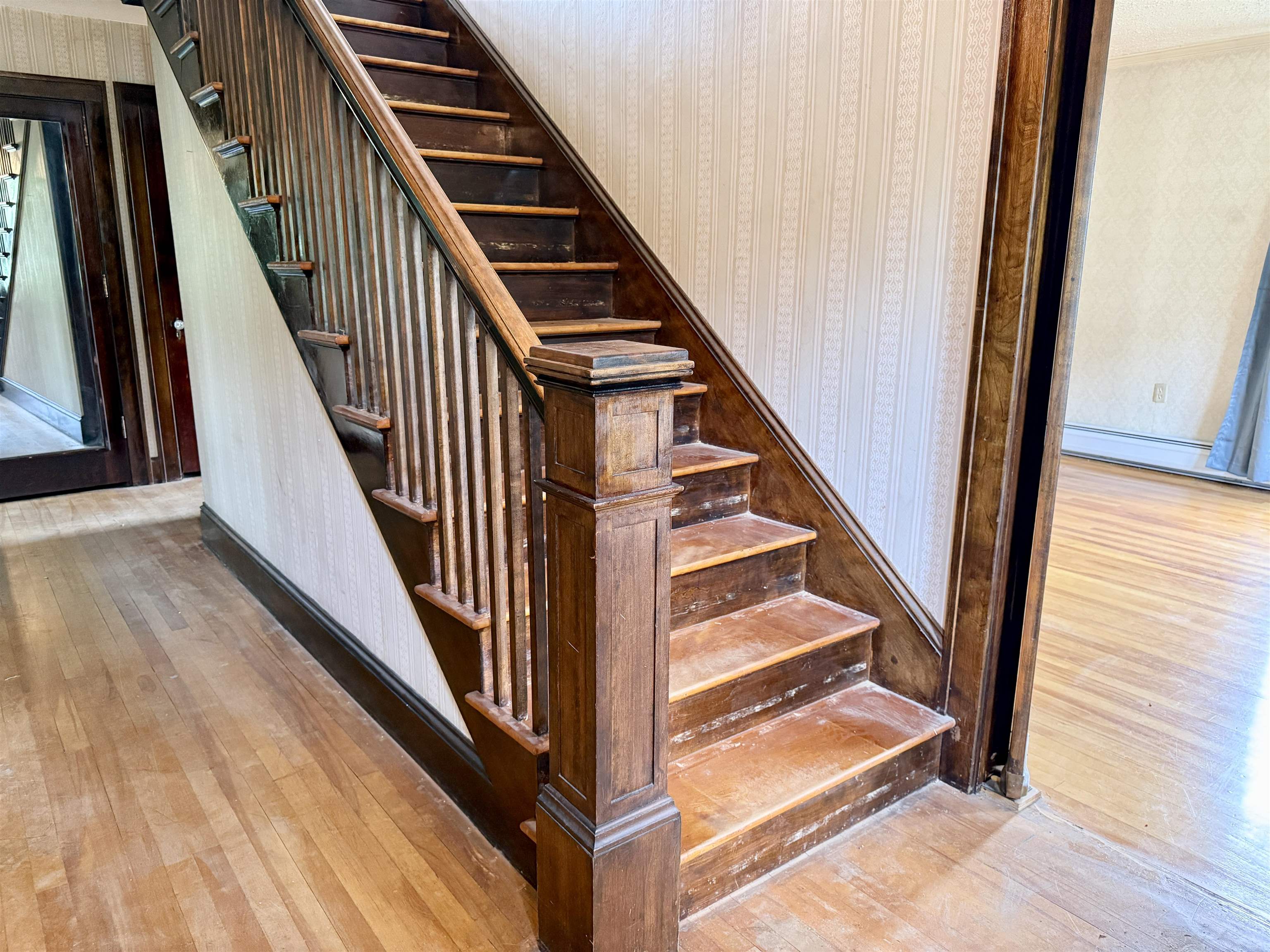341 Tremont Street Property Photo 22