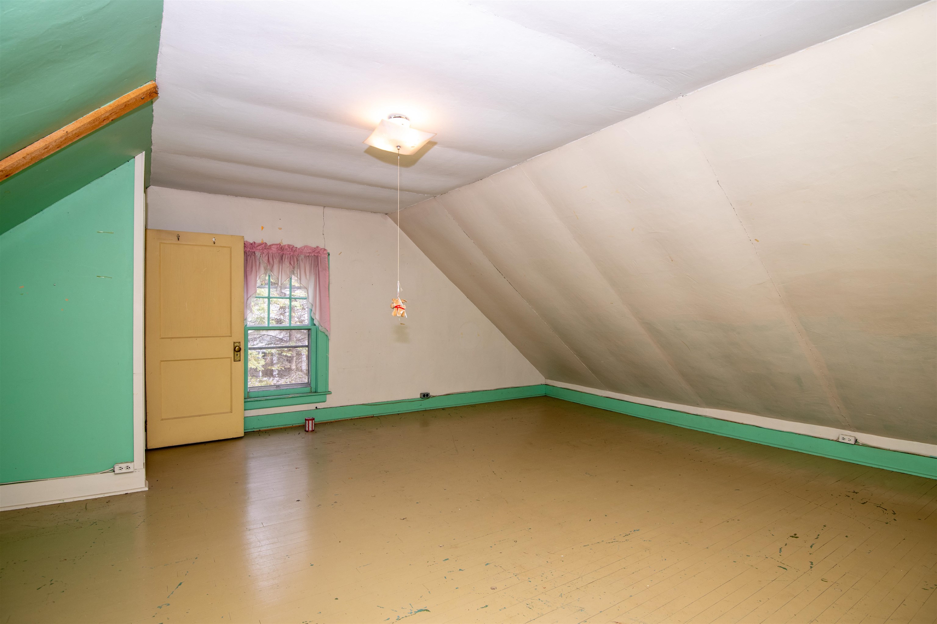 341 Tremont Street Property Photo 34