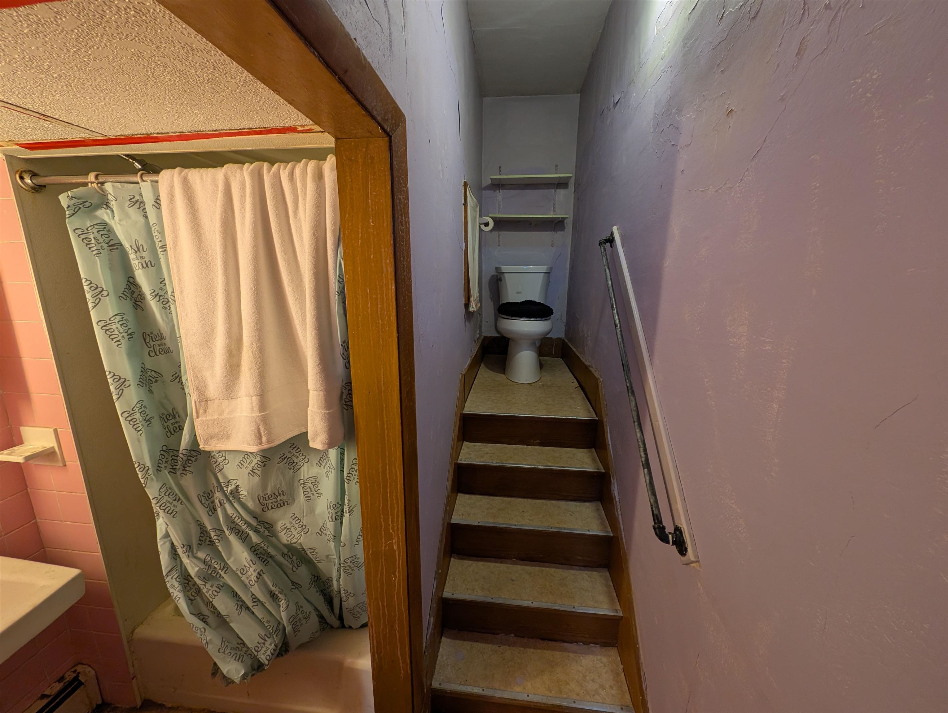 457 Hillsboro Street Property Photo 20