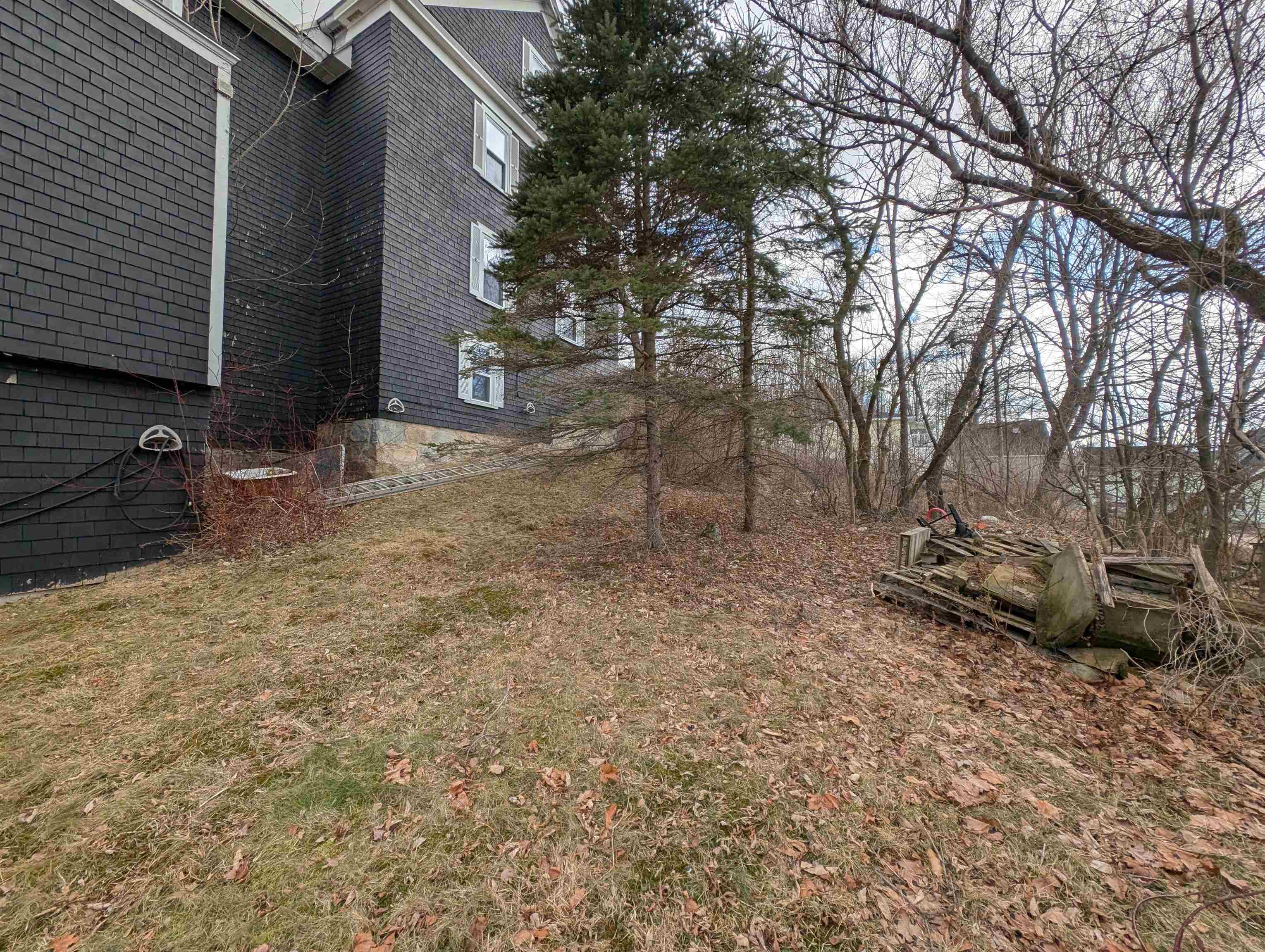 457 Hillsboro Street Property Photo 21