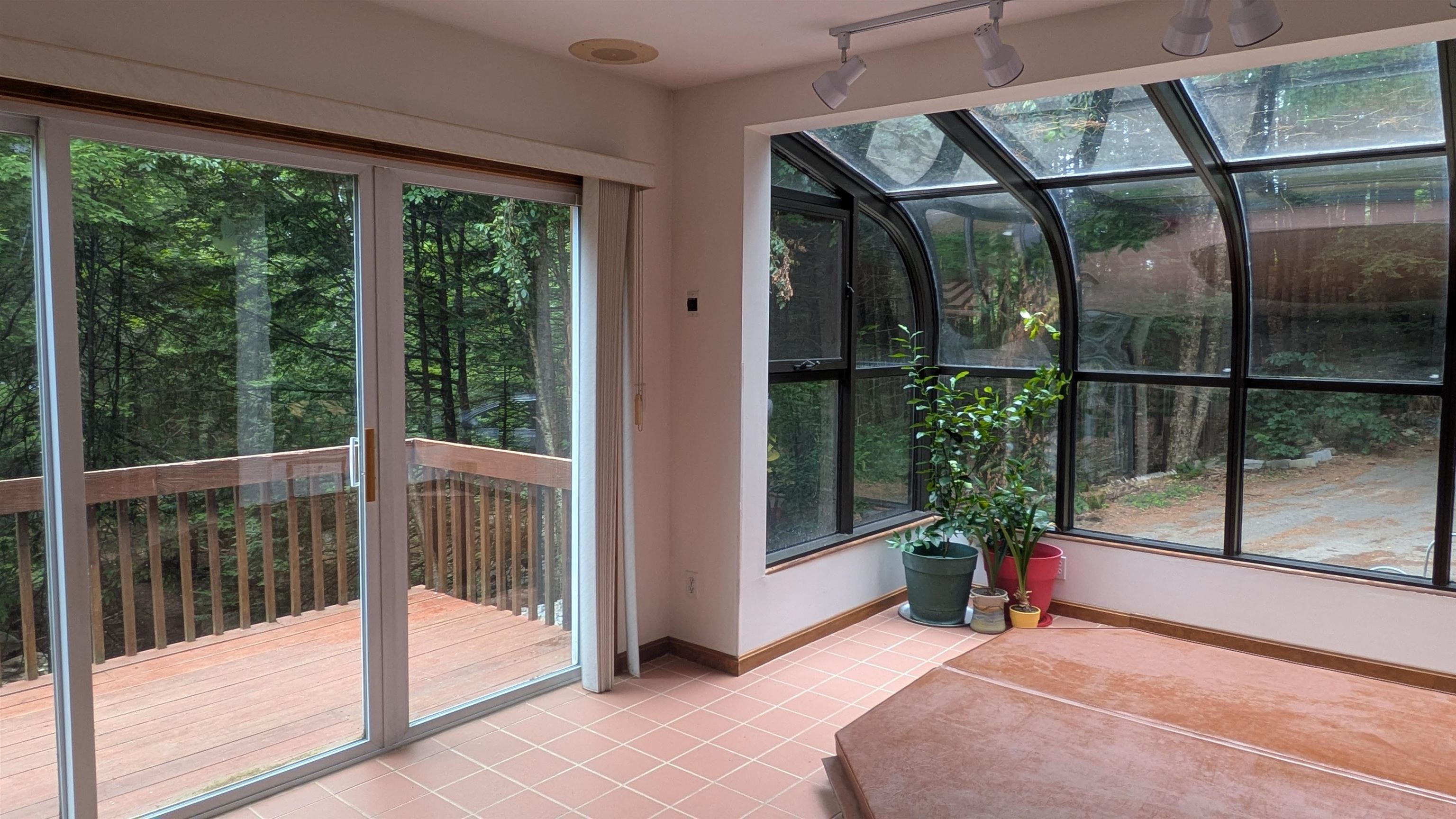 34 Hubbard Grove Road Property Photo 13