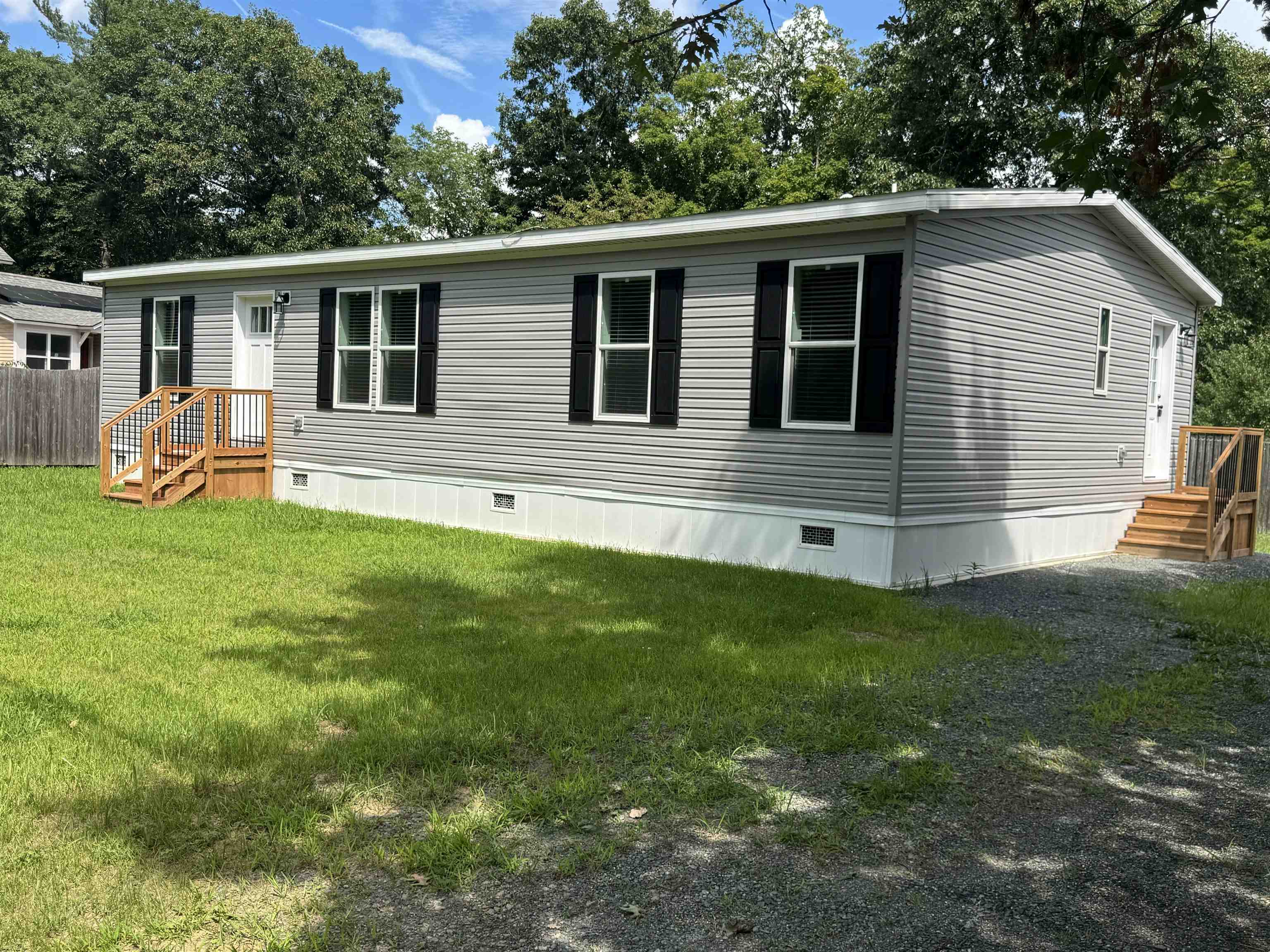550 South Main Street Property Photo 1