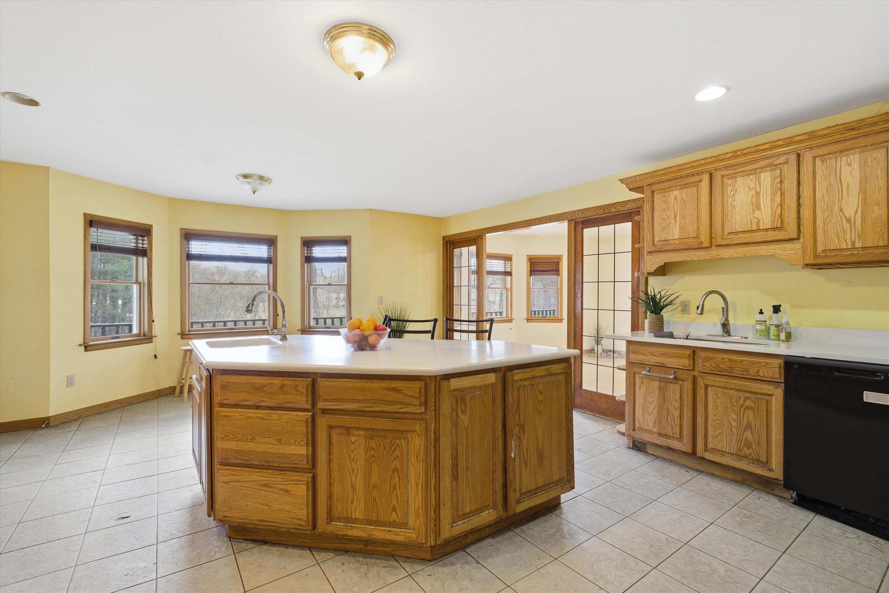 15 Moores Lane Property Photo 5