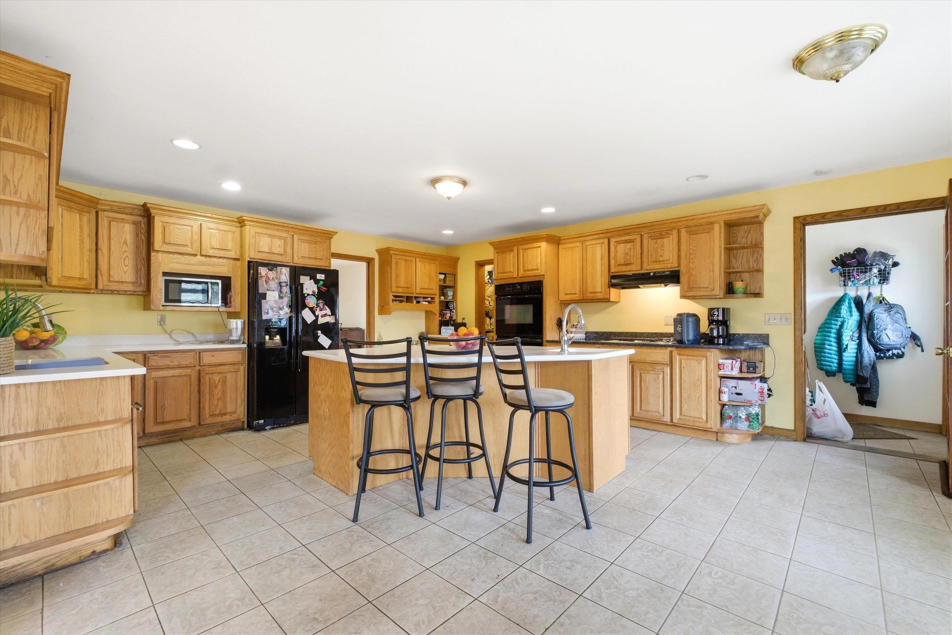 15 Moores Lane Property Photo 8