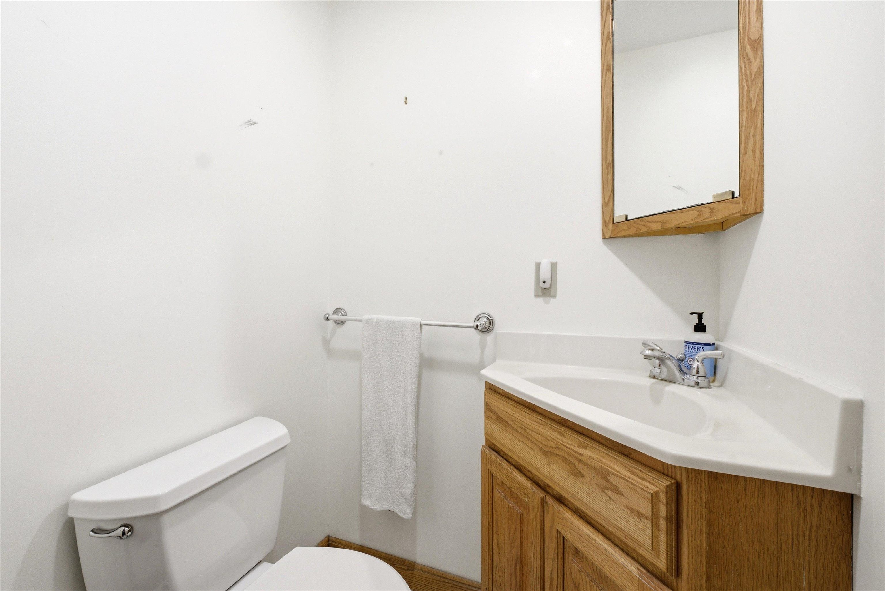 15 Moores Lane Property Photo 16