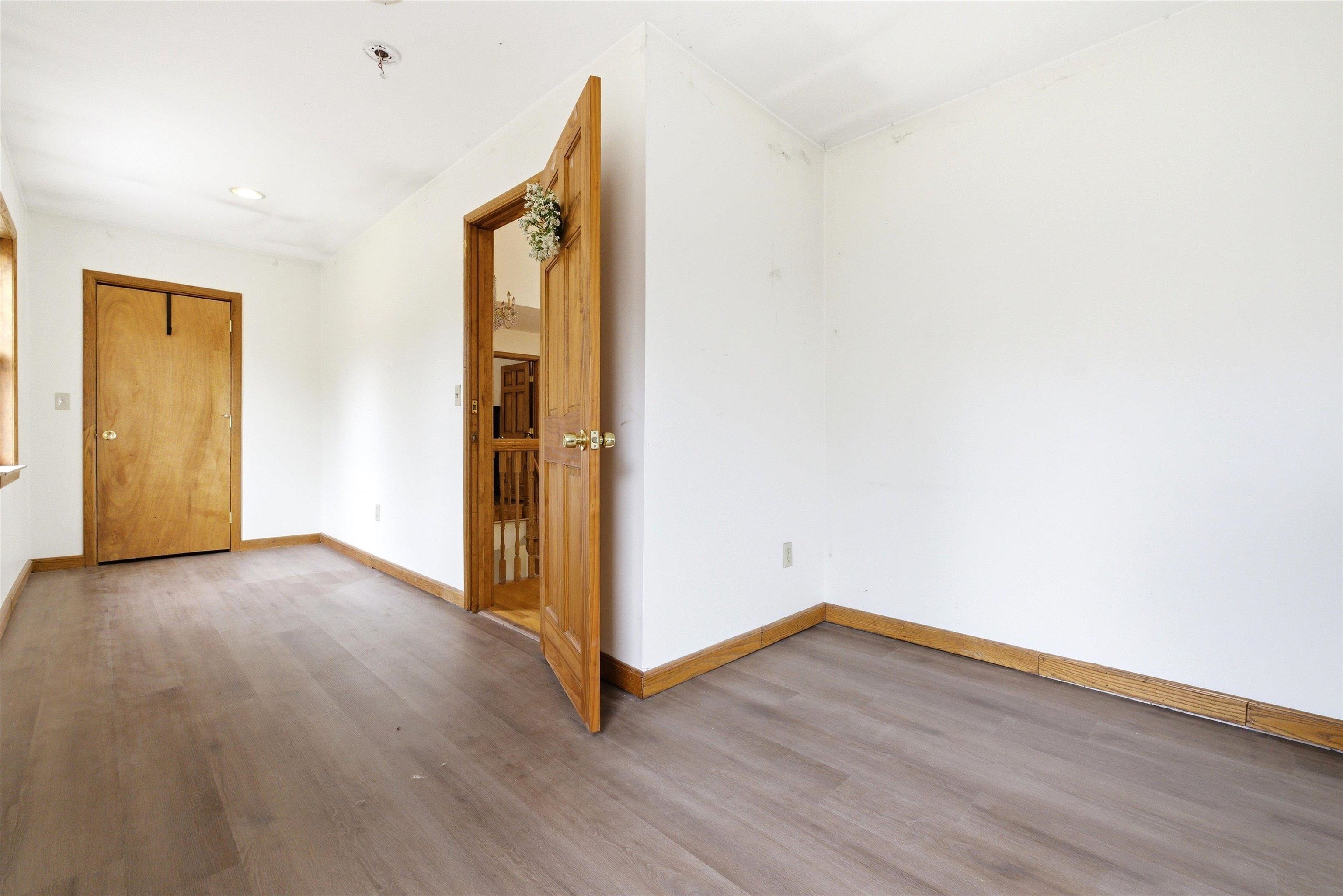 15 Moores Lane Property Photo 25