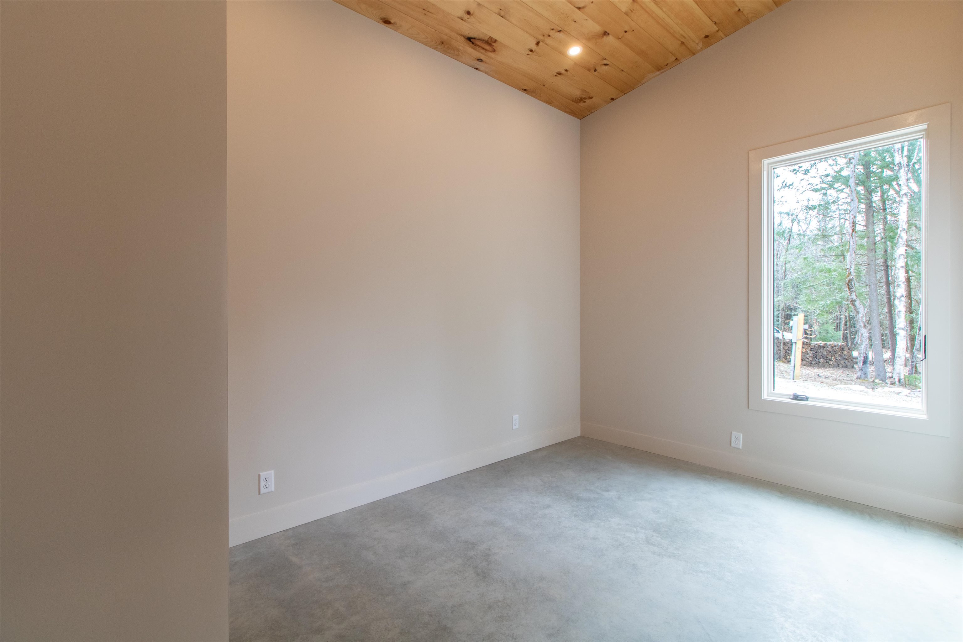 14 Aikins Drive Property Photo 25