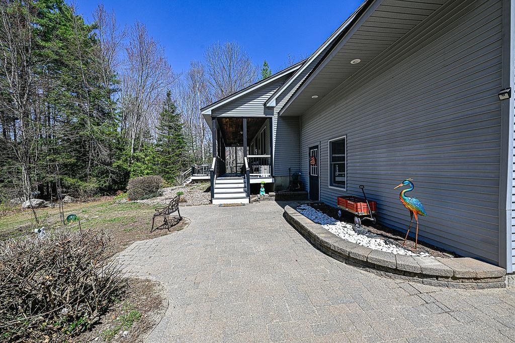 80 N Dorr Way Property Photo 13