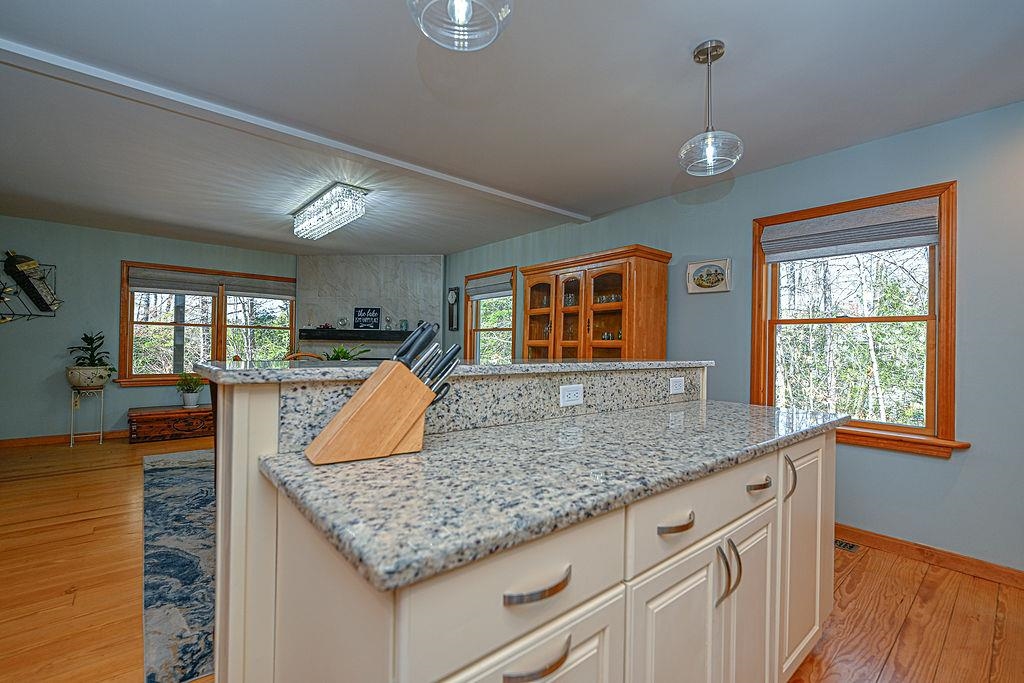 80 N Dorr Way Property Photo 17