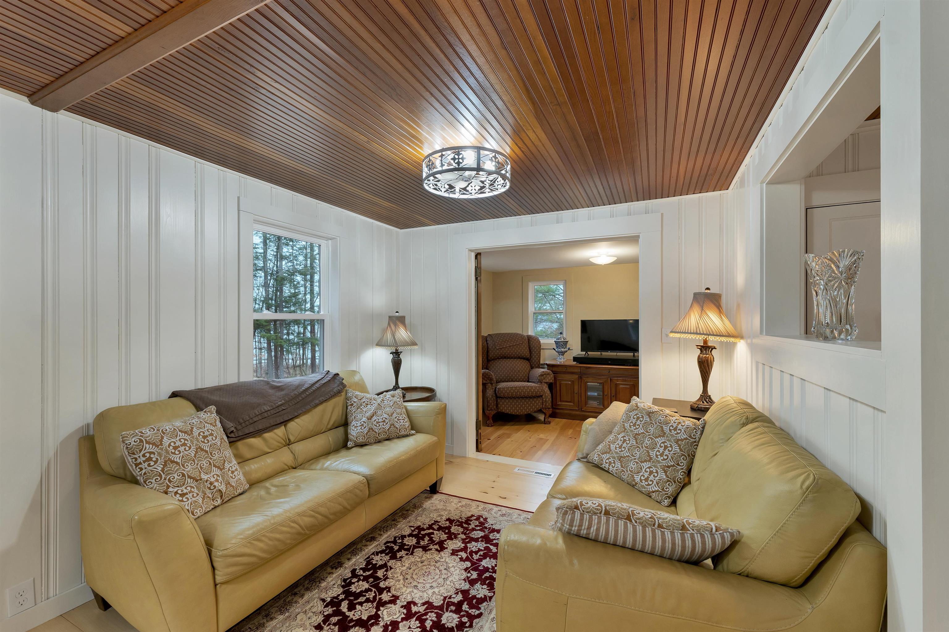 40 Emery Lane Property Photo 13