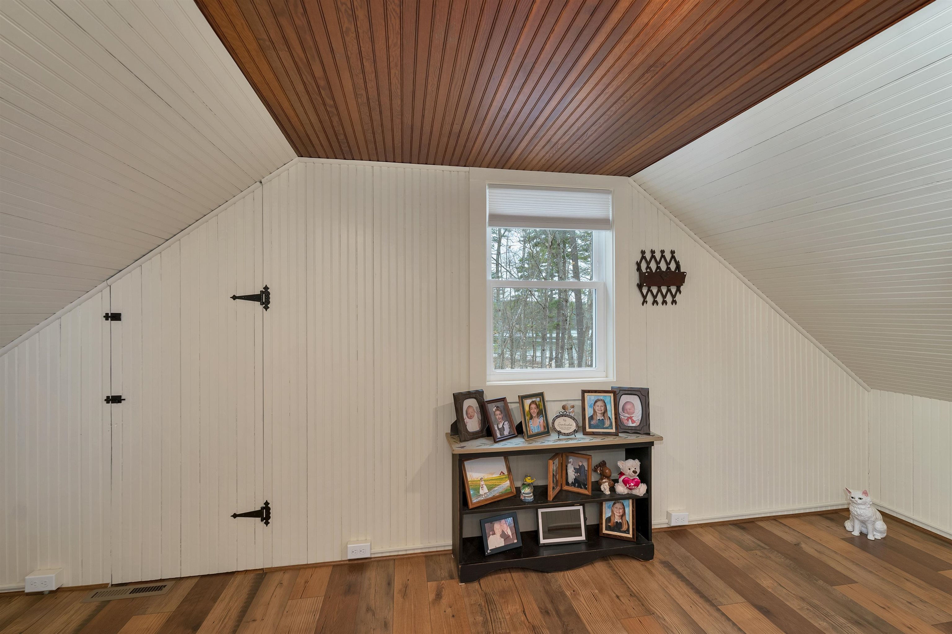 40 Emery Lane Property Photo 33