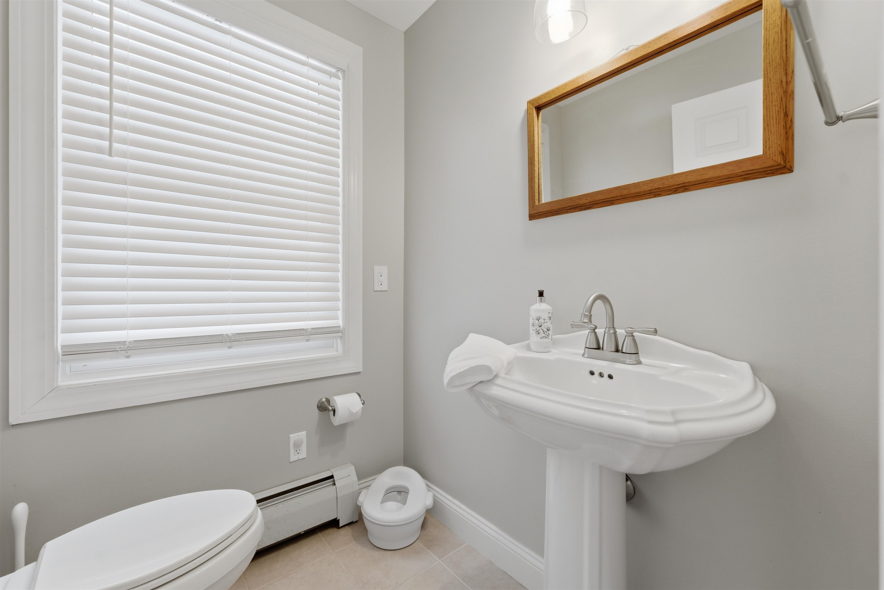 1035 Vt Route 121 Property Photo 7