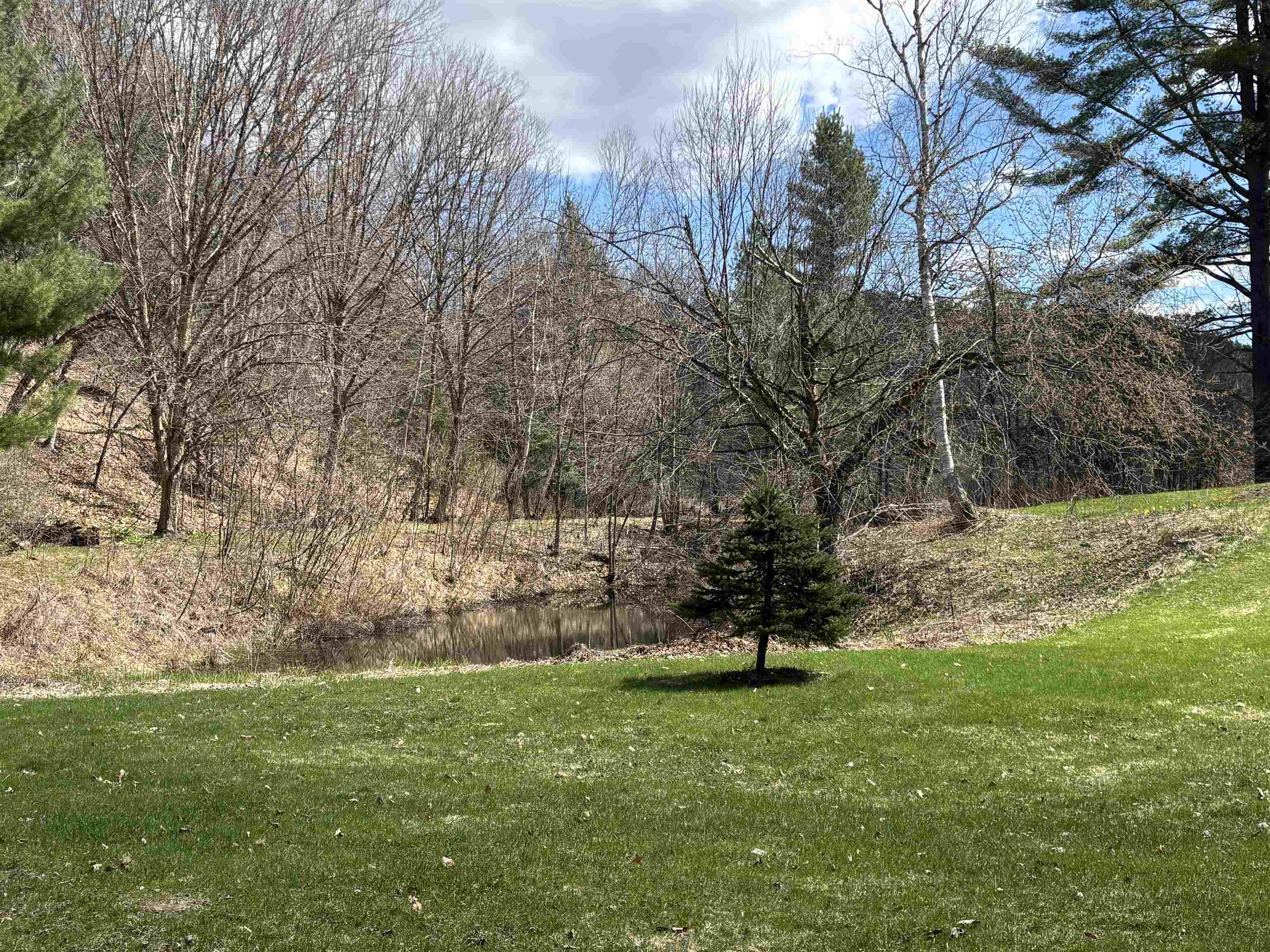 19 River Run Drive Property Photo 2