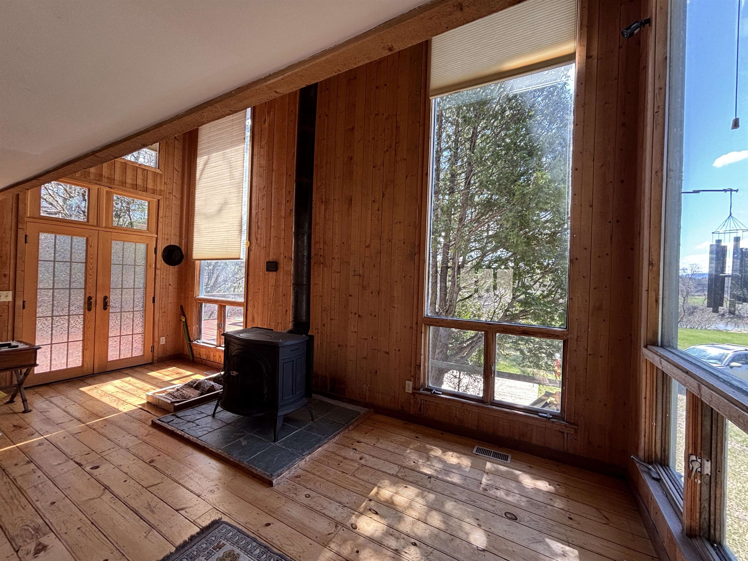 19 River Run Drive Property Photo 14