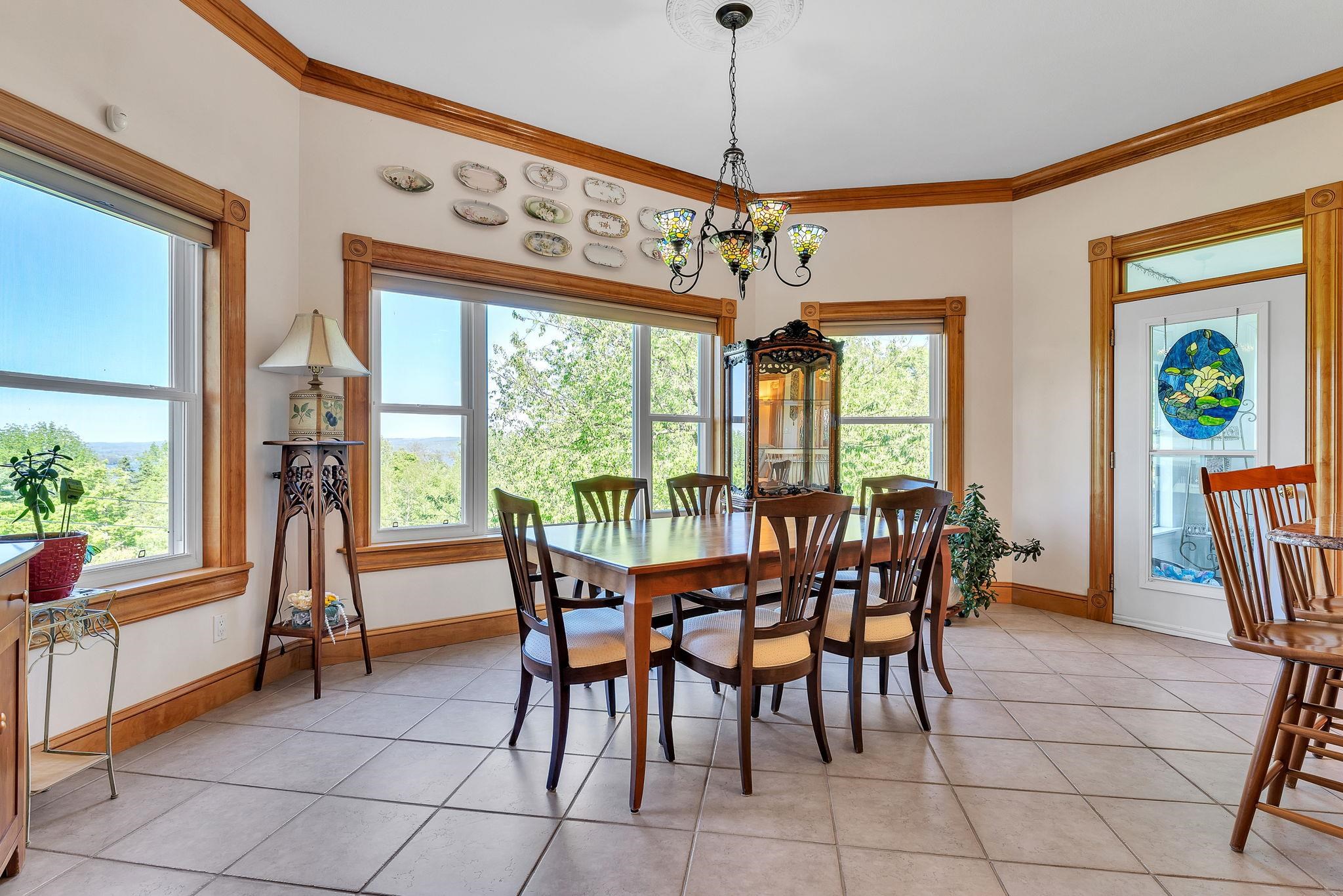 4647 Lake Road Property Photo 14