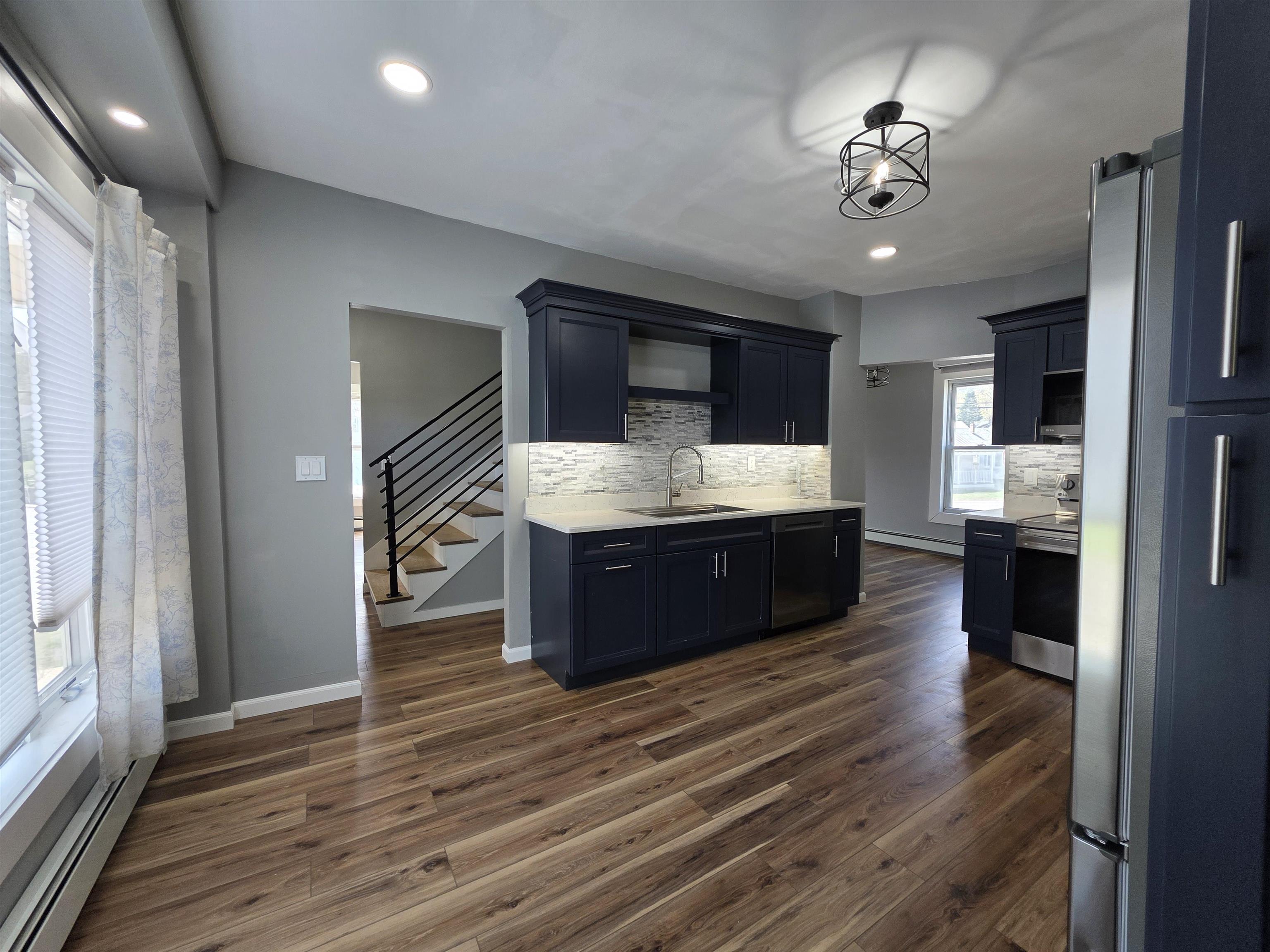 196 Union Street Property Photo 12