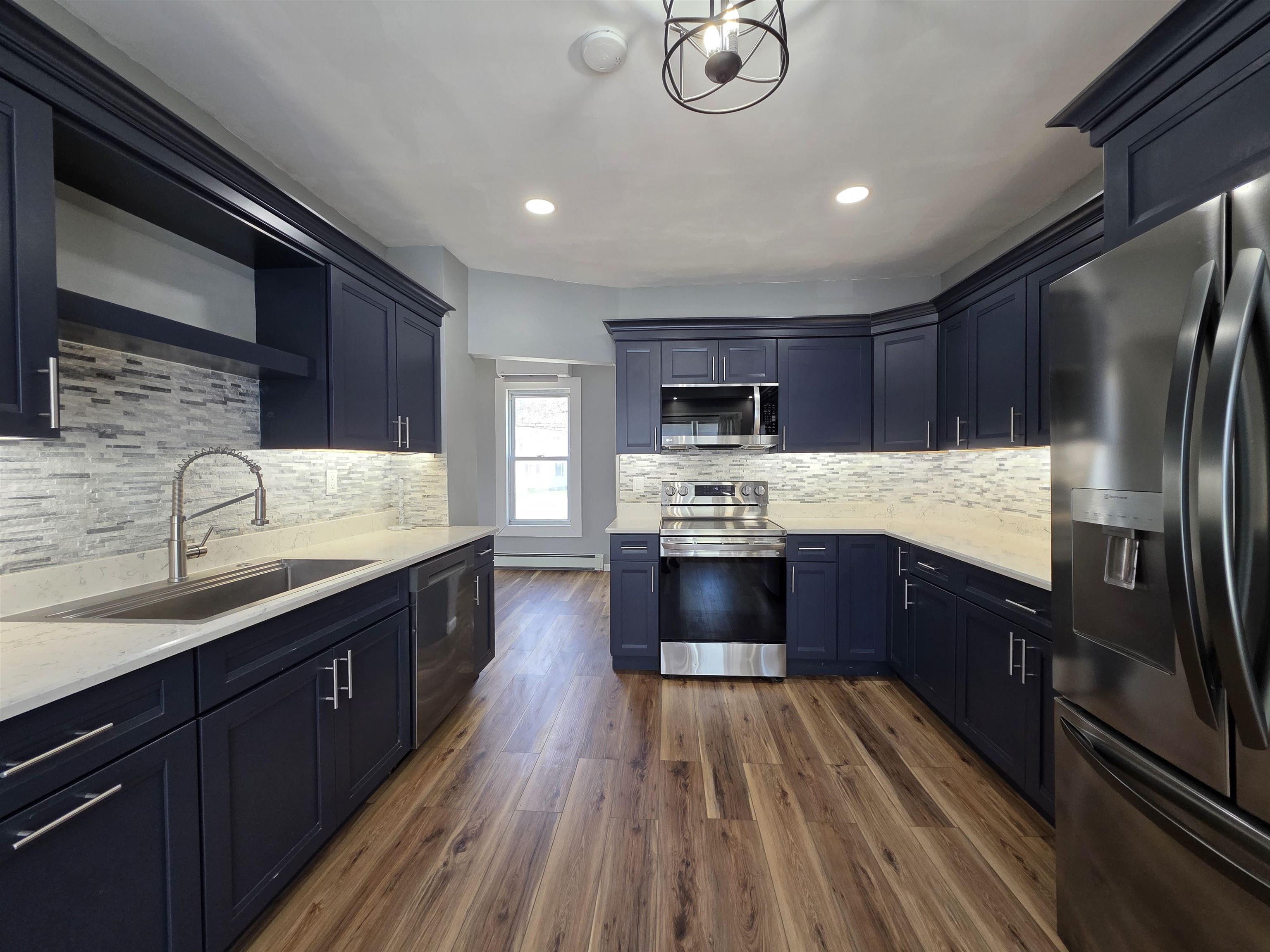 196 Union Street Property Photo 13