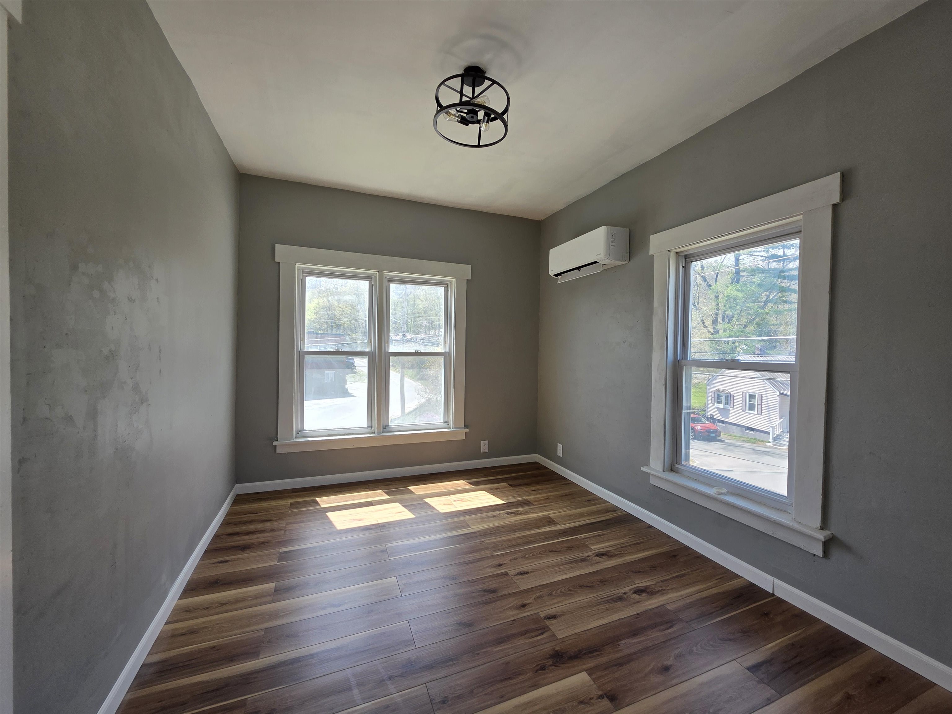196 Union Street Property Photo 18