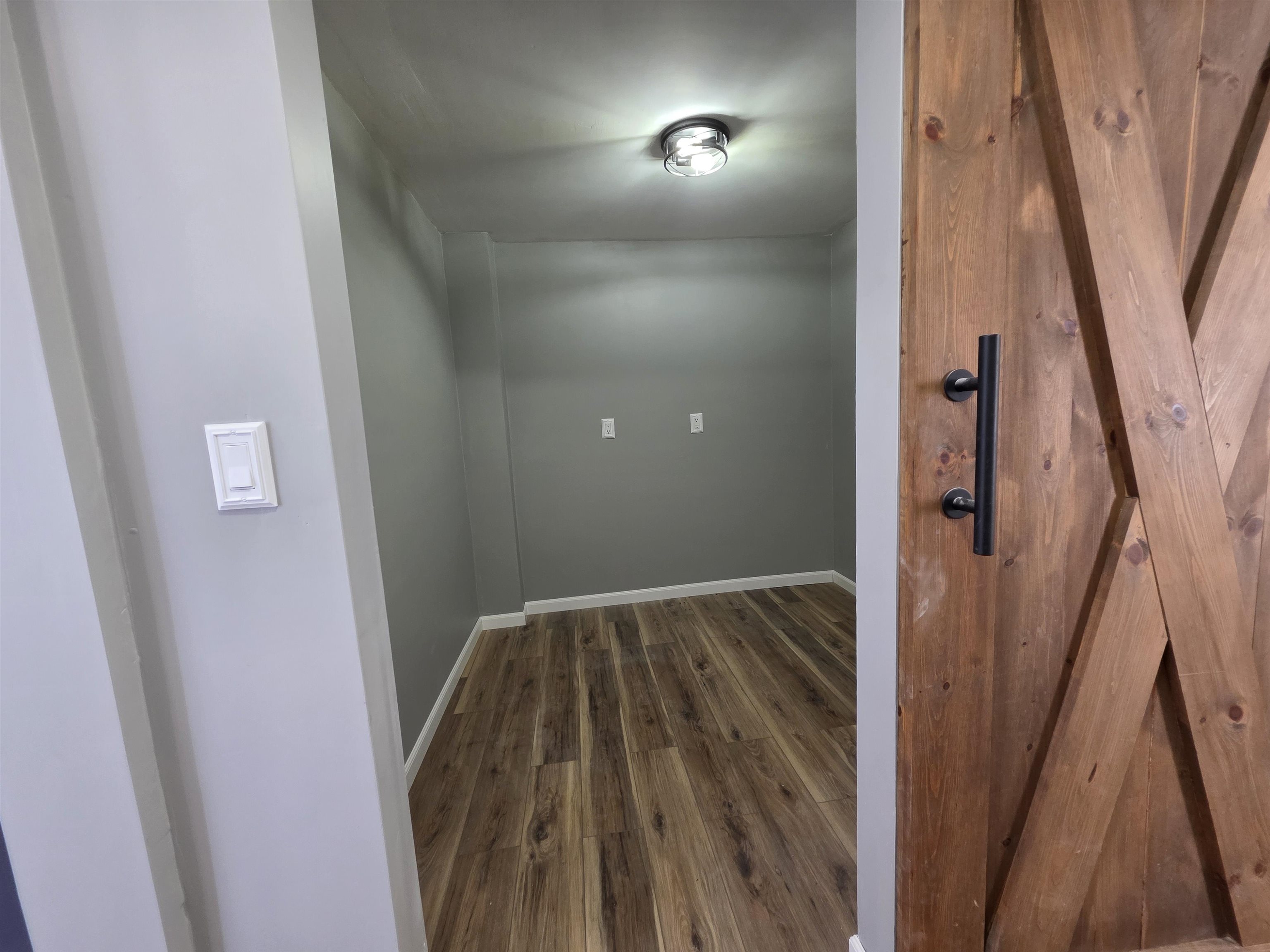 196 Union Street Property Photo 22