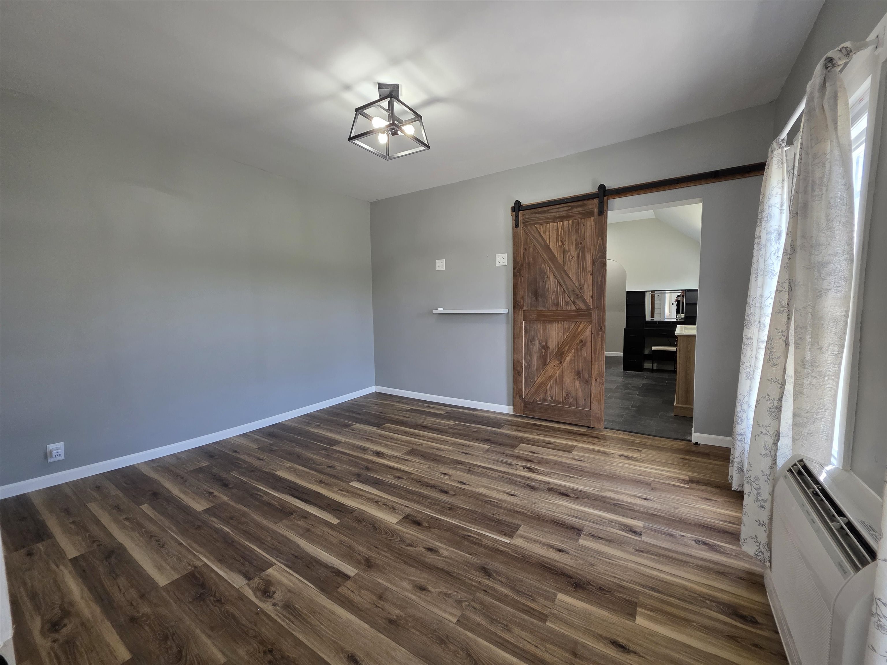 196 Union Street Property Photo 28