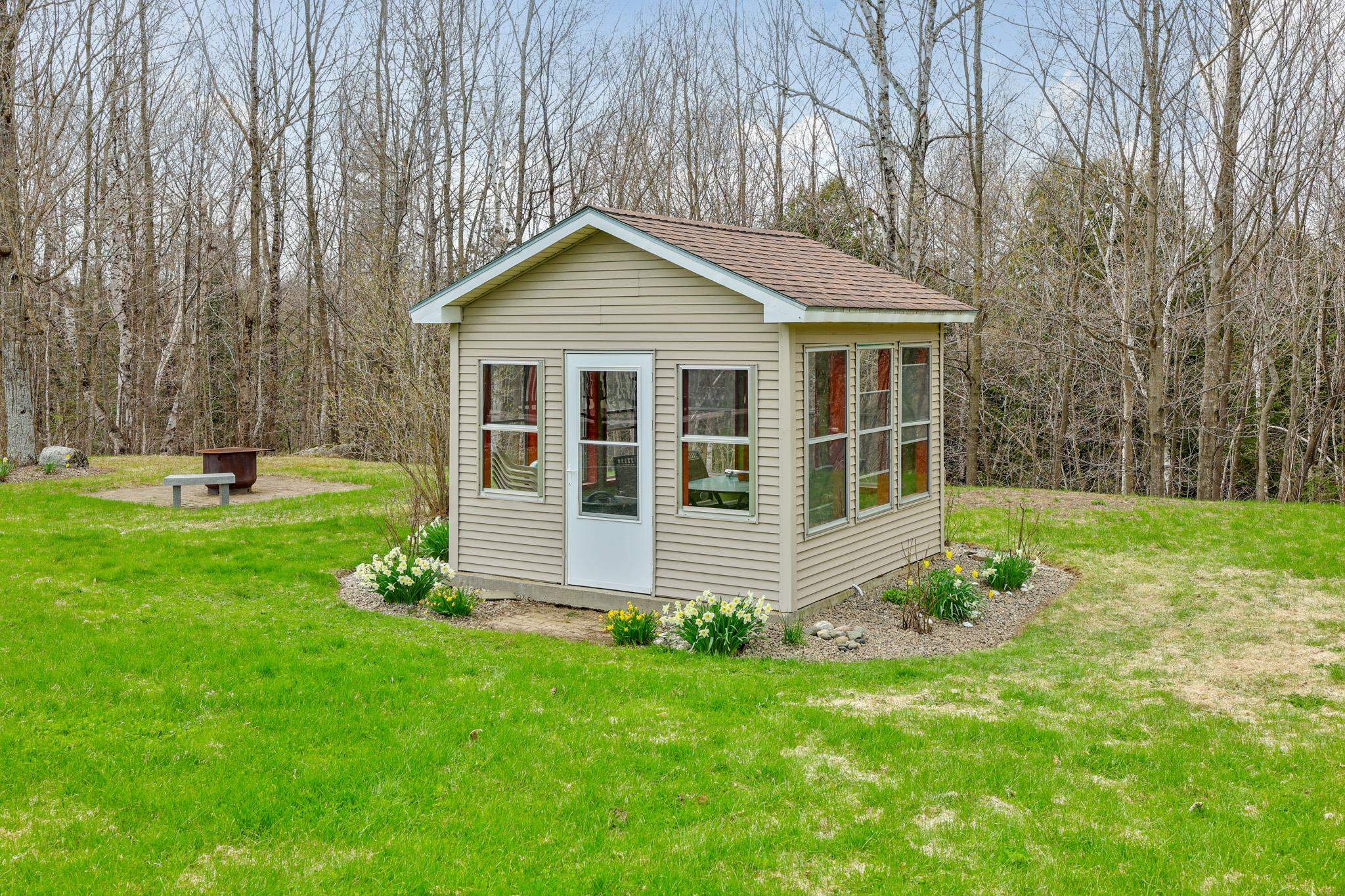 348 Maple Ridge Property Photo 39