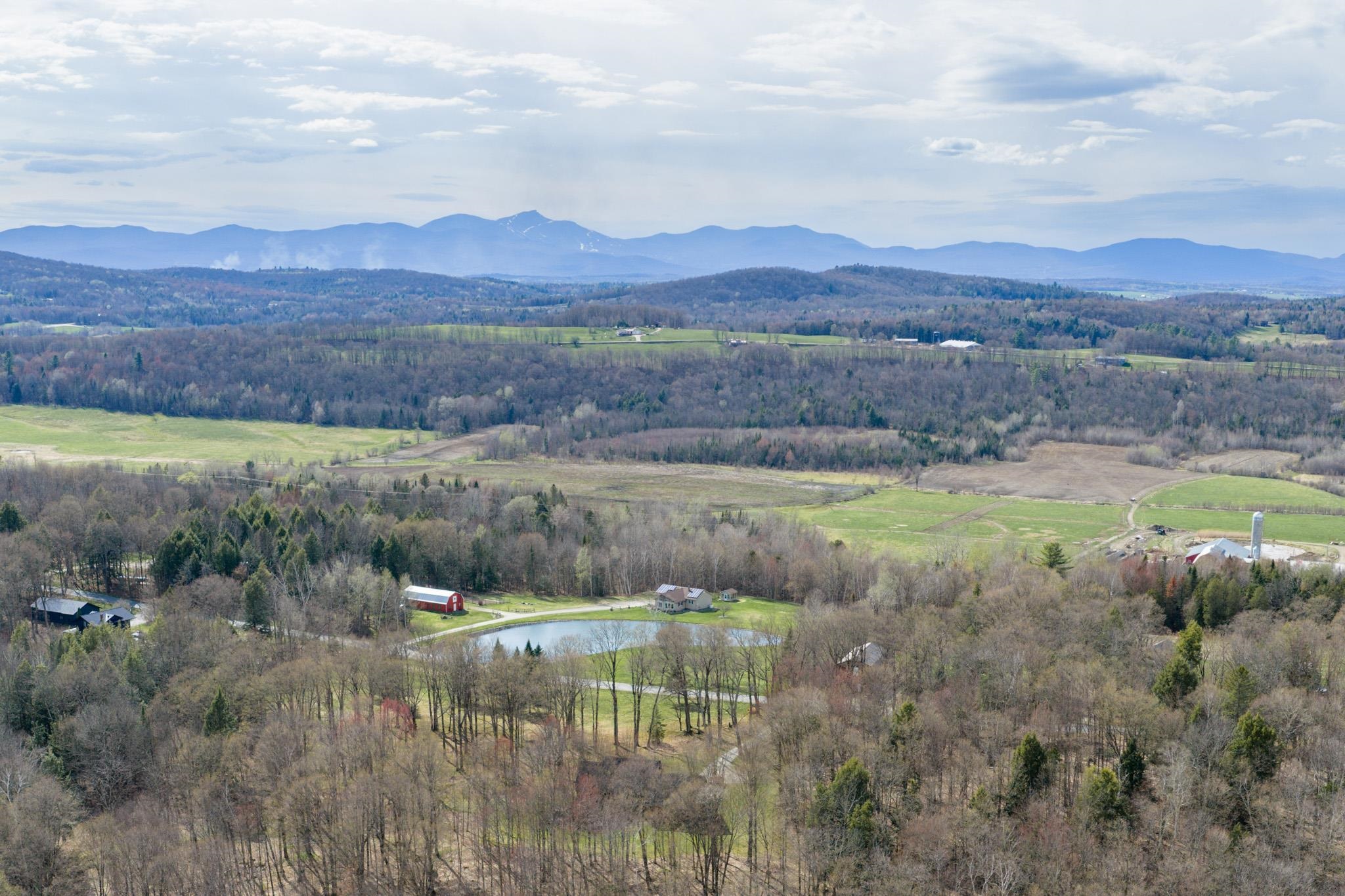 348 Maple Ridge Property Photo 46