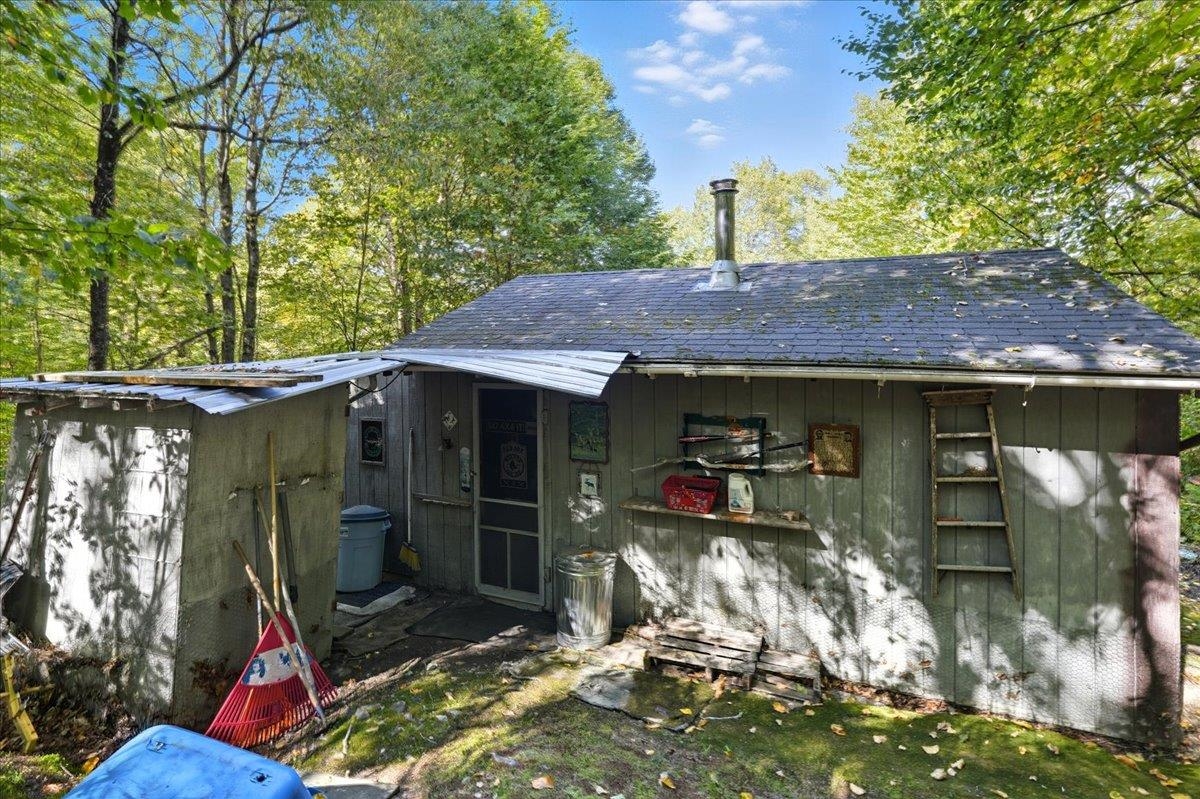 912 Deer Run Lane Property Photo 18