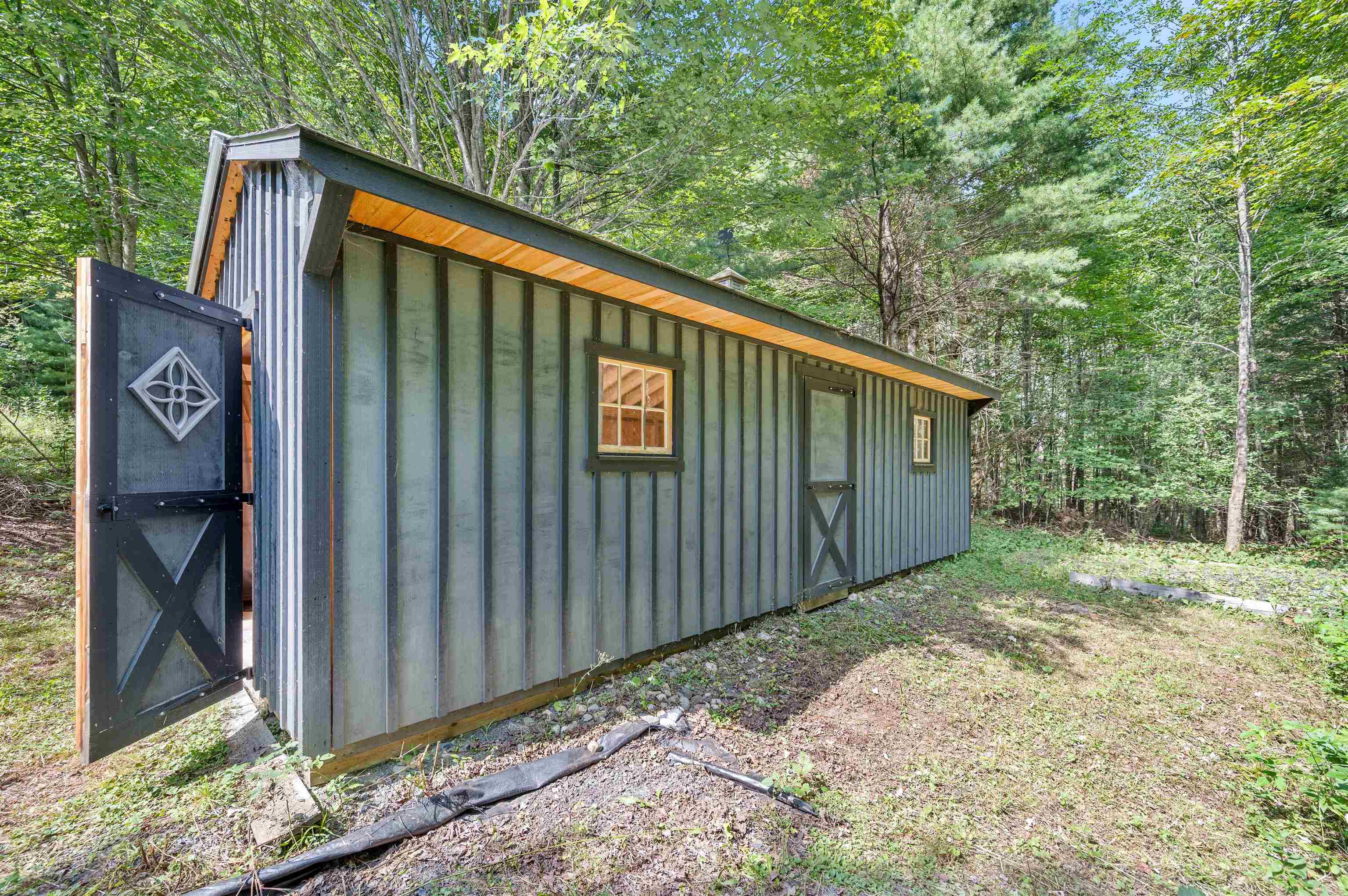 6&8 Barnett Road Property Photo 14