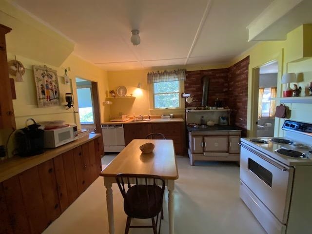 21 Hospitality Way Property Photo 13