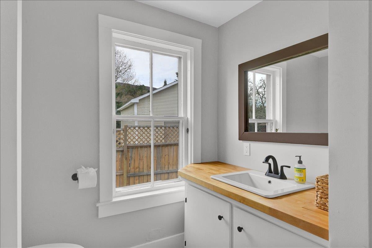 4804 Main Road Property Photo 25