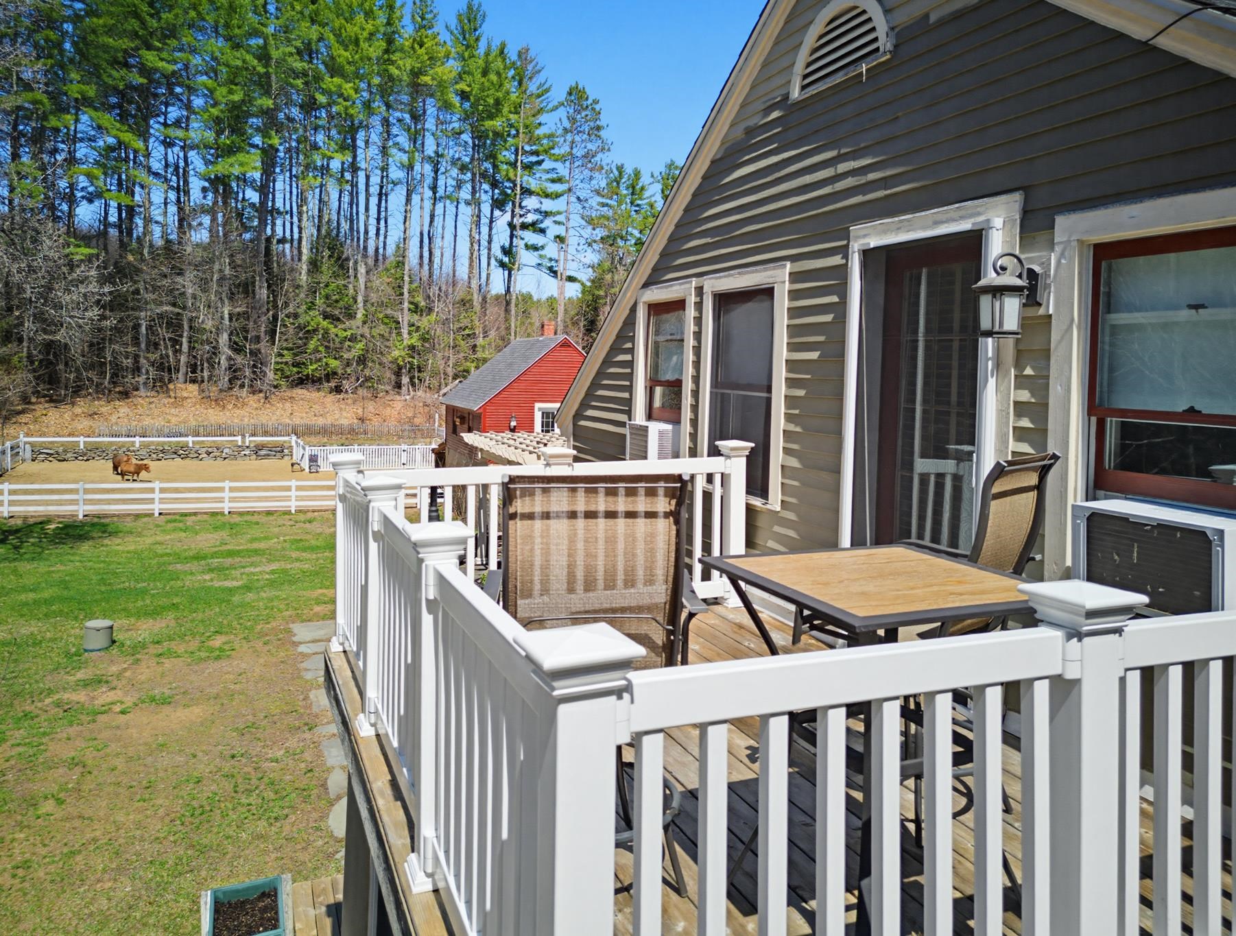 41 W Lull Place Property Photo 17