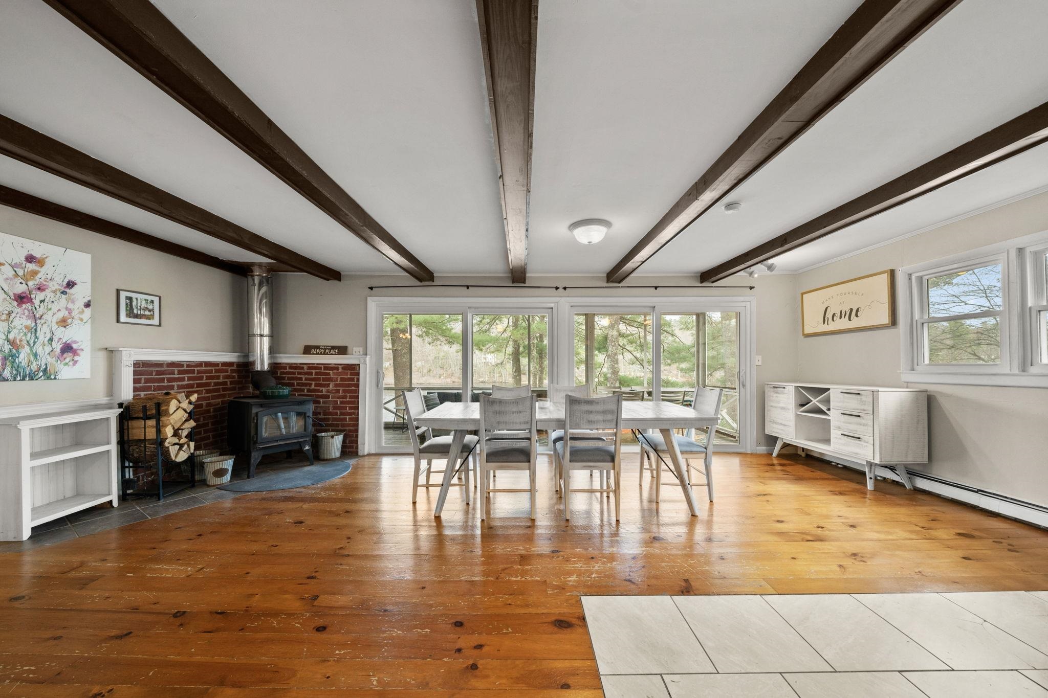 543 Long Shores Drive Property Photo 14