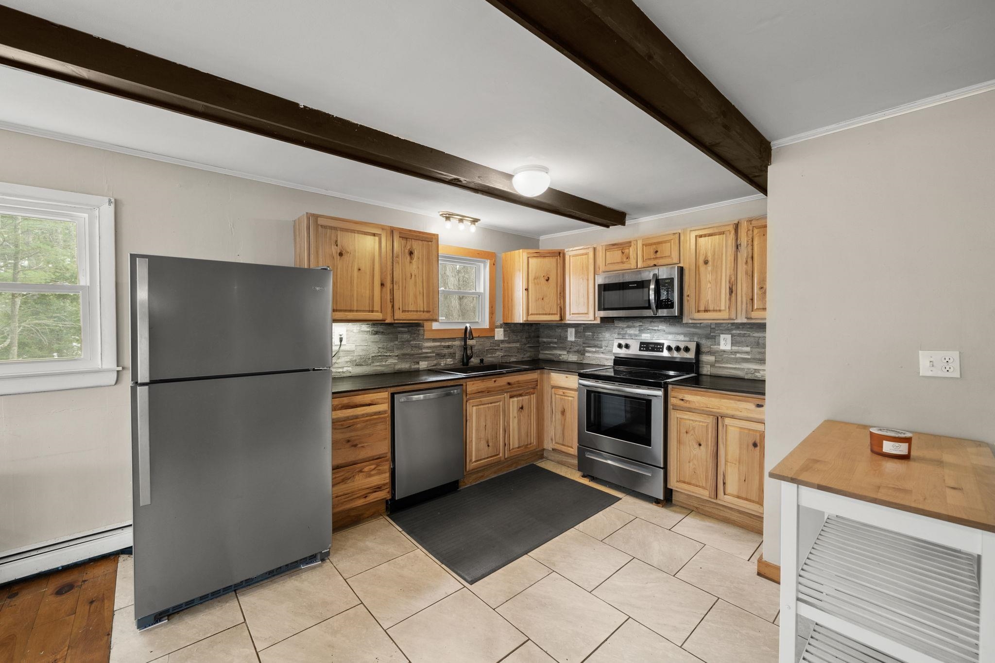543 Long Shores Drive Property Photo 17
