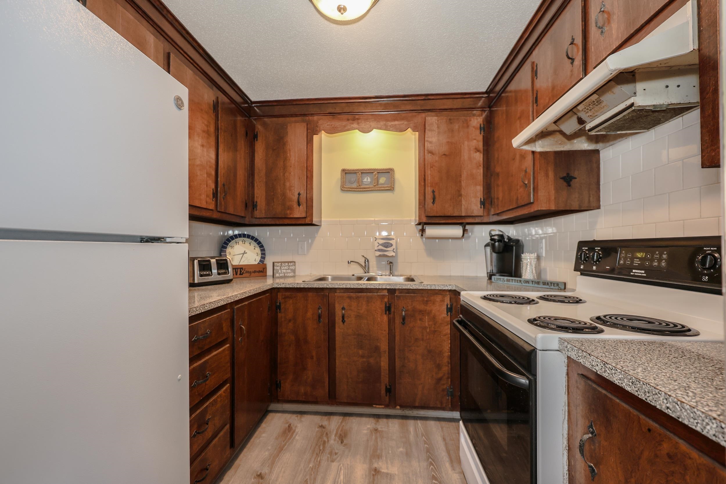 8 Nashua Street Property Photo 12