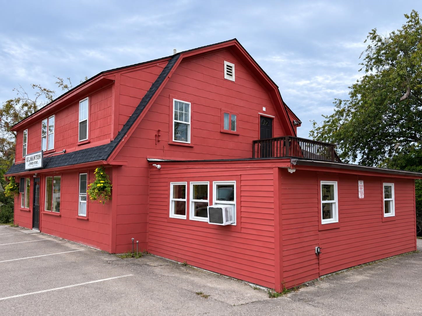 518 Province Road Property Photo 3