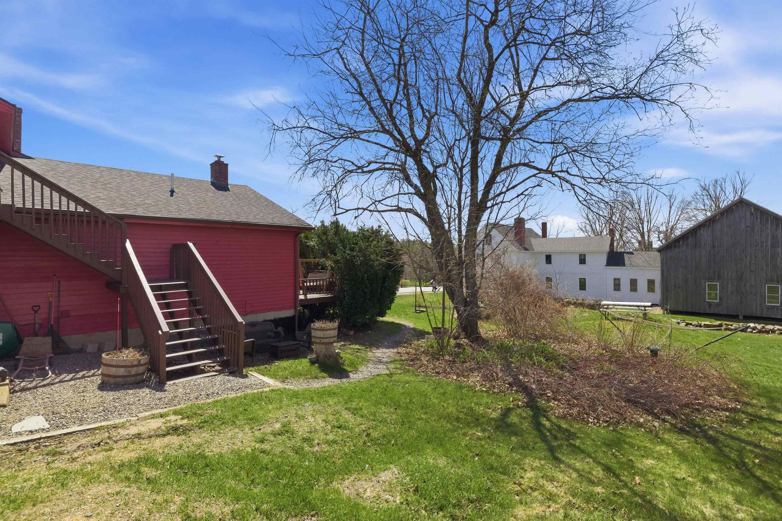 518 Province Road Property Photo 6