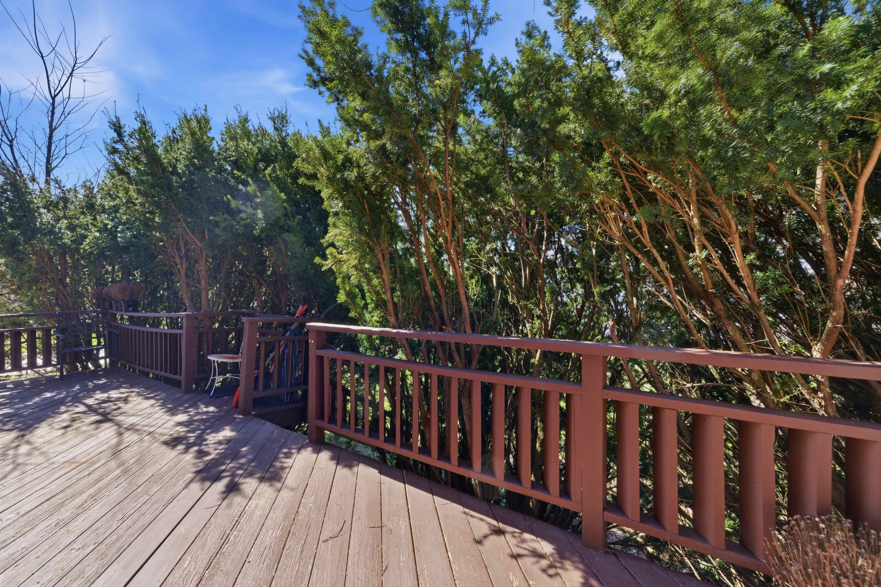 518 Province Road Property Photo 7