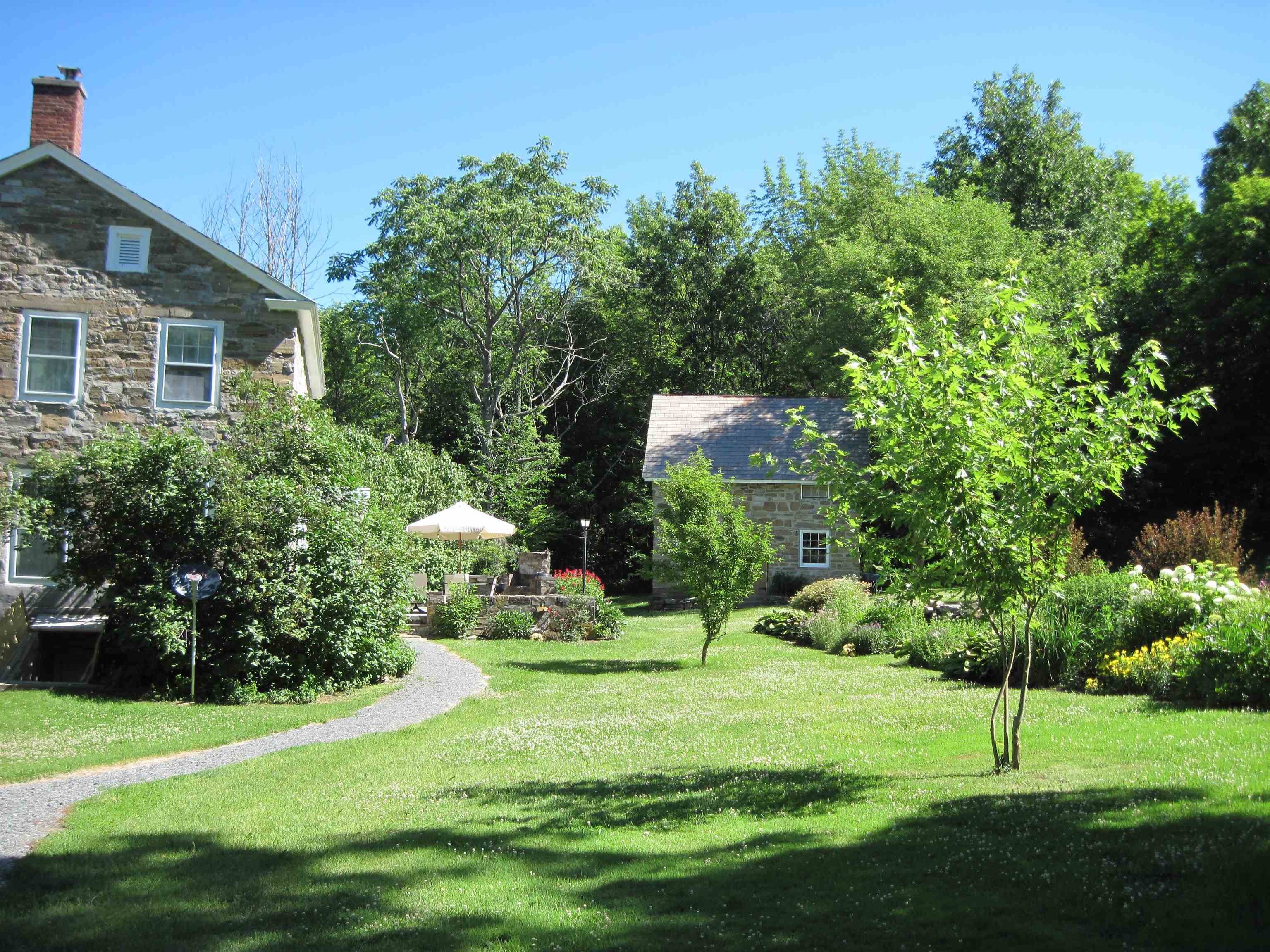 1665 Frazier Hill Road Property Photo 4