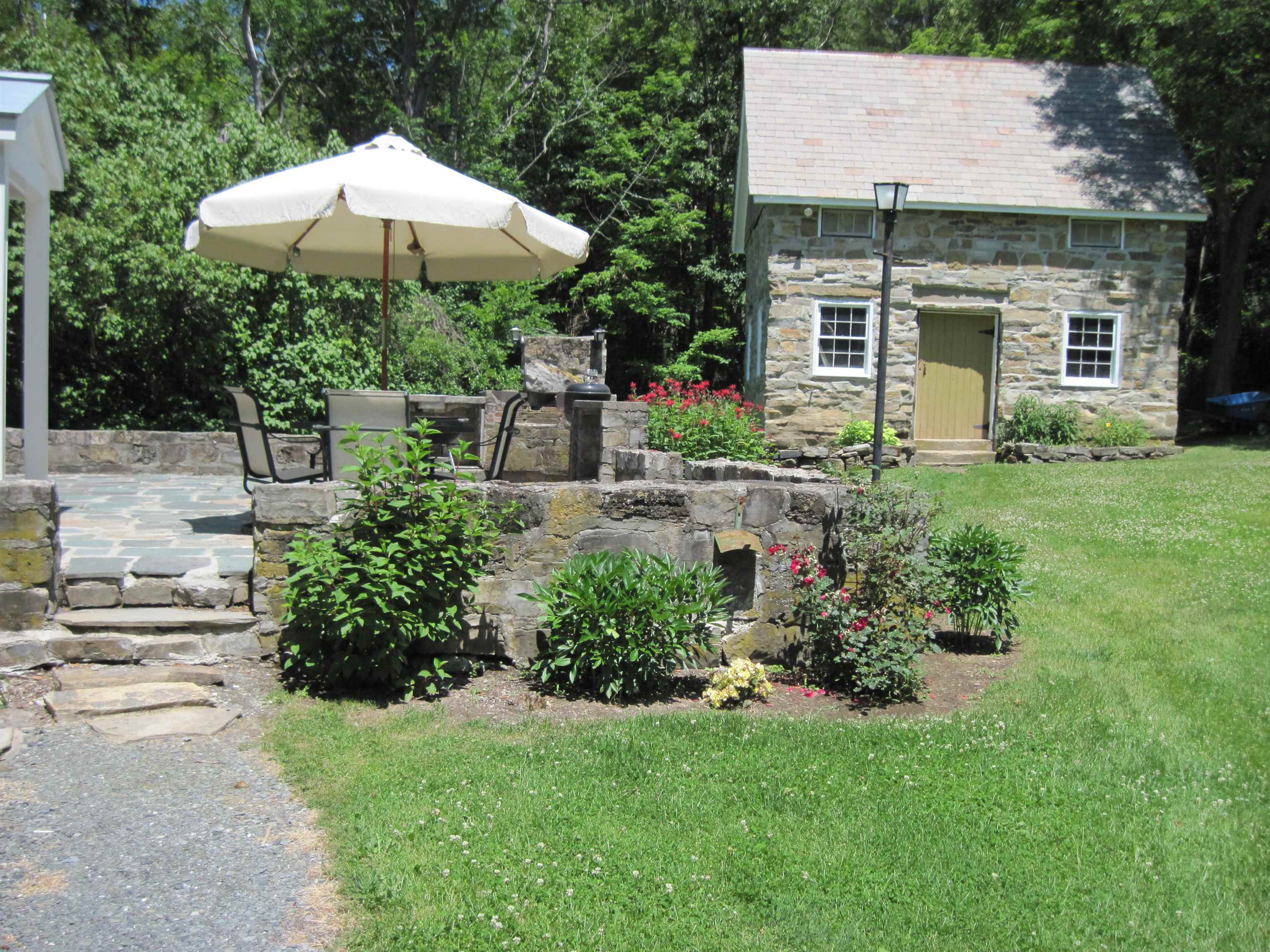 1665 Frazier Hill Road Property Photo 8