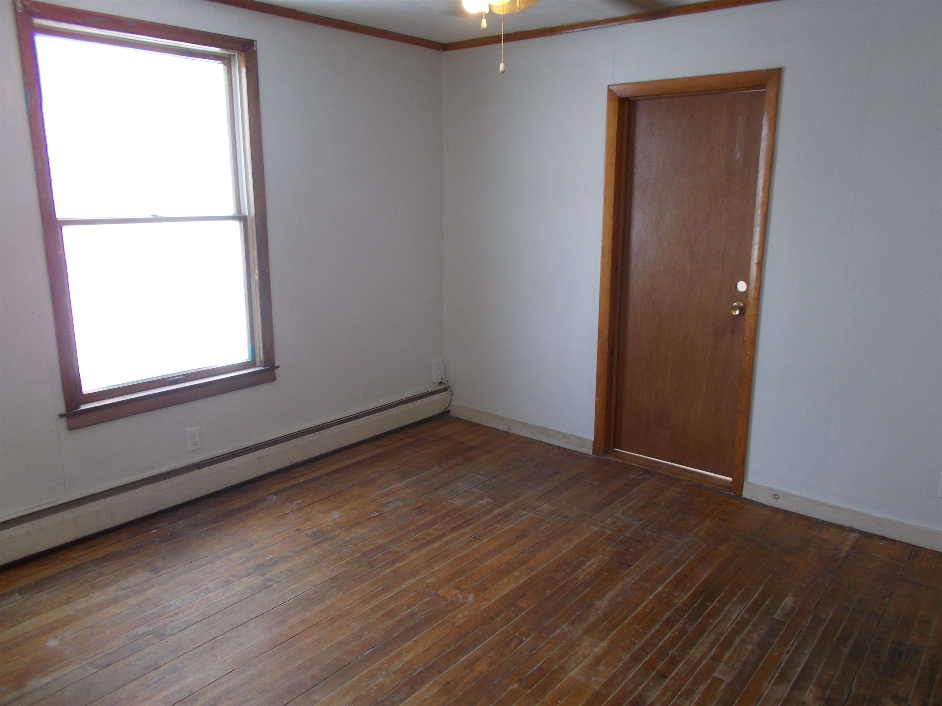 518 Burgess Street Property Photo 4