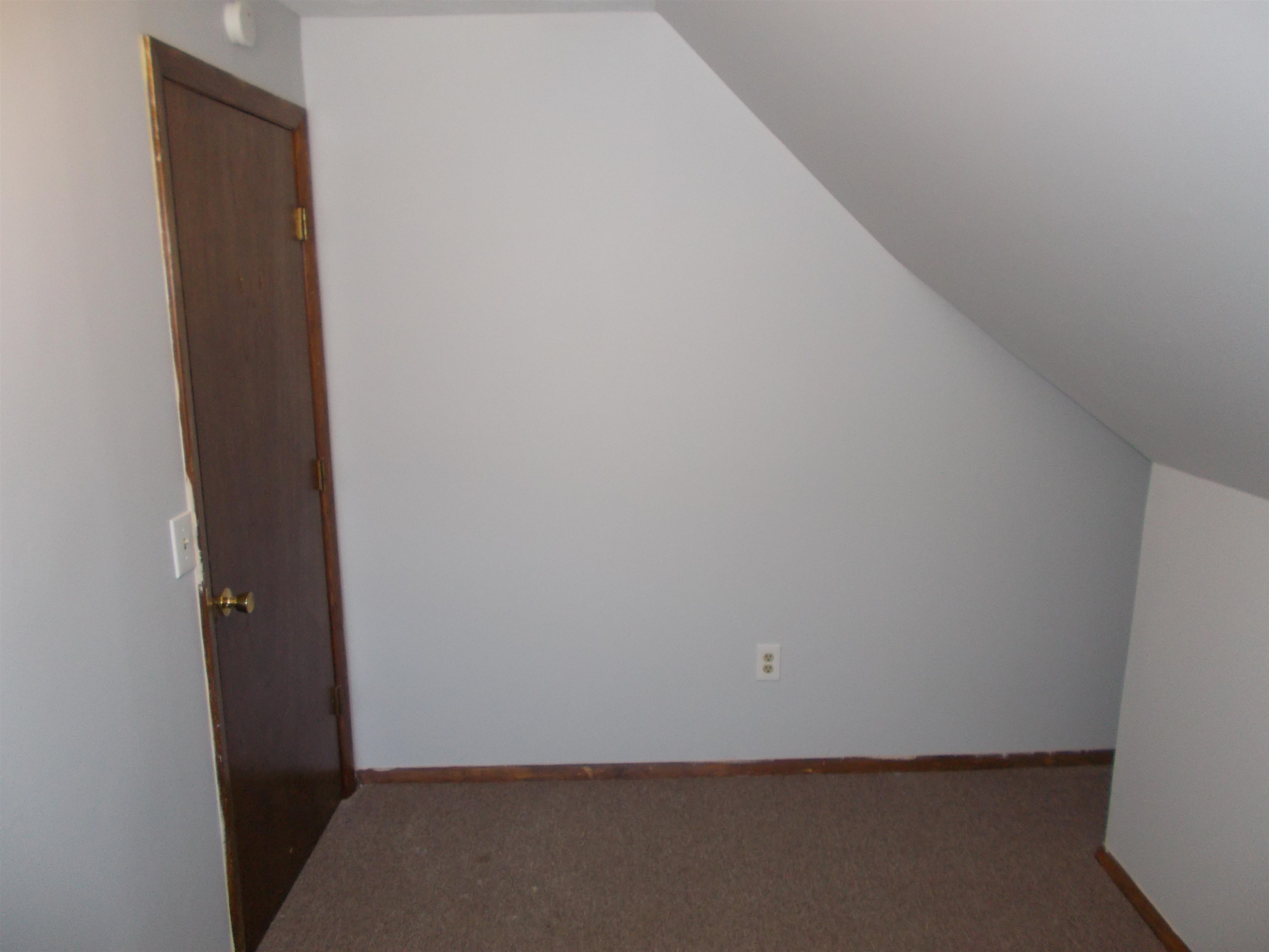 518 Burgess Street Property Photo 12