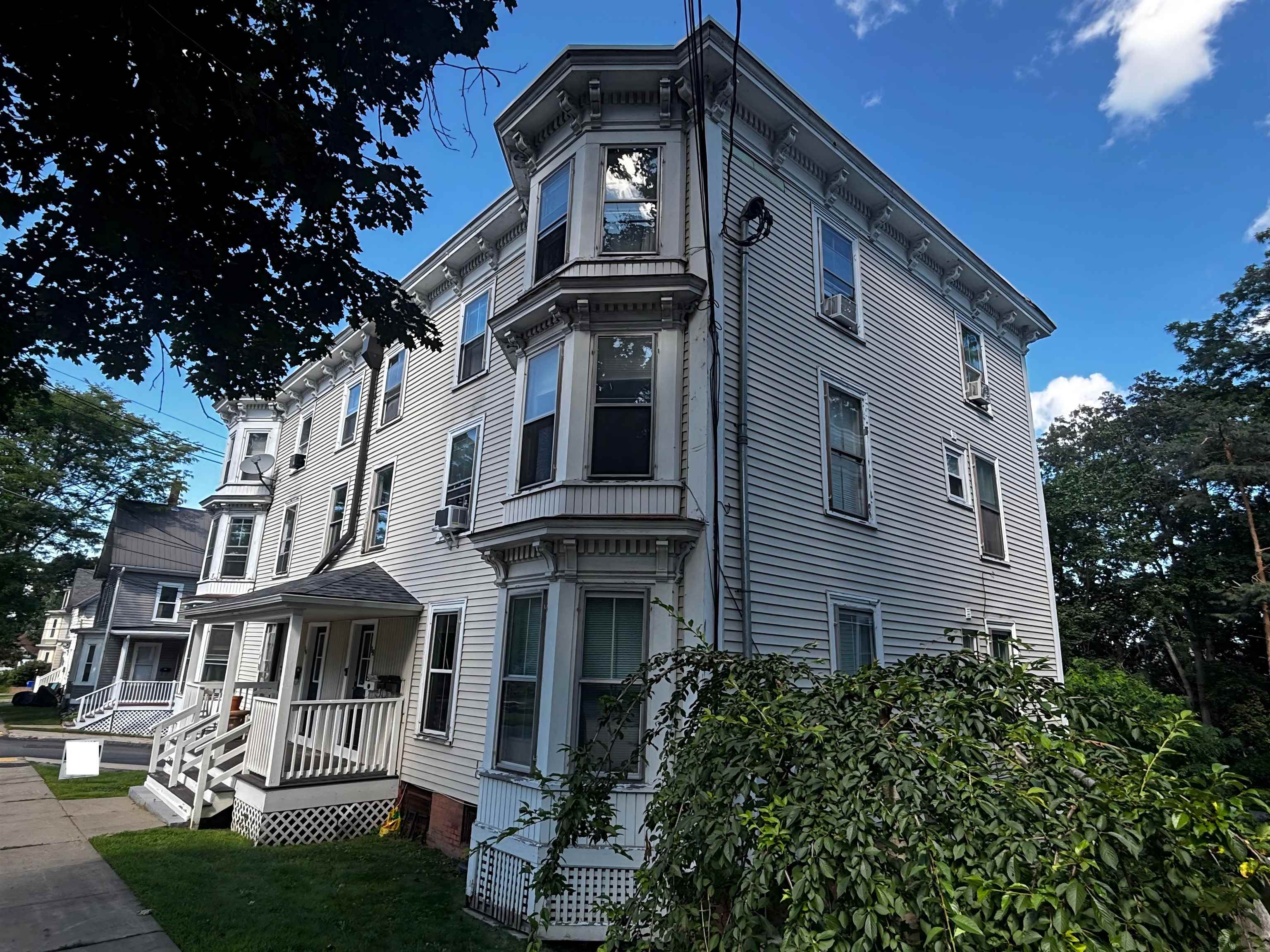 16-18 Cushing Street Property Photo 1